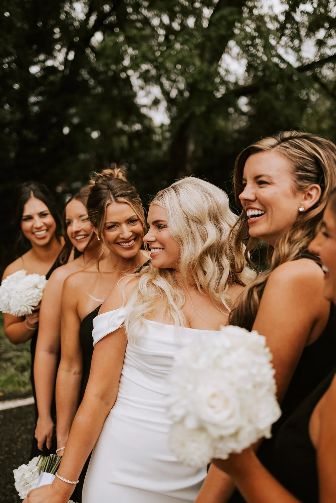 by Meraki Photography NW - Bridal makeup artist creating a natural wedding makeup look in Bellingham