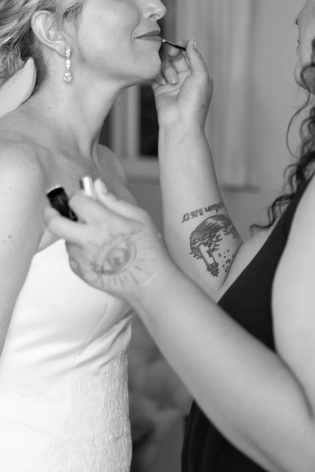 Bride wearing natural, polished bridal makeup for a Bellingham wedding