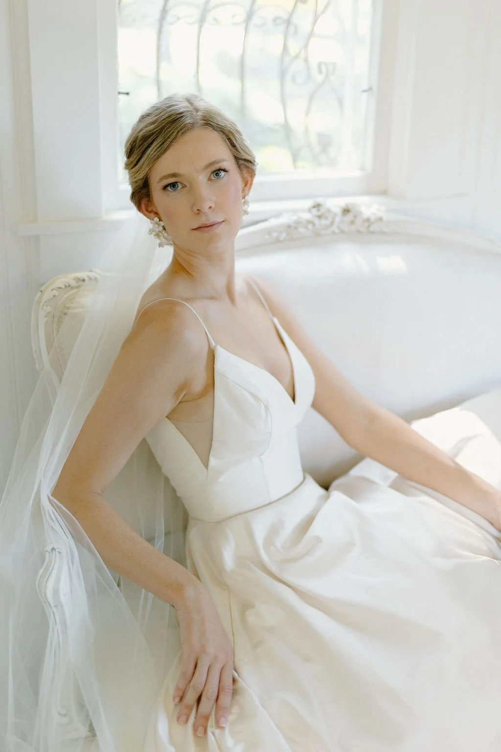 by Robin Co Studio, Bride wearing romantic bridal hair and natural makeup in Northwest Washington