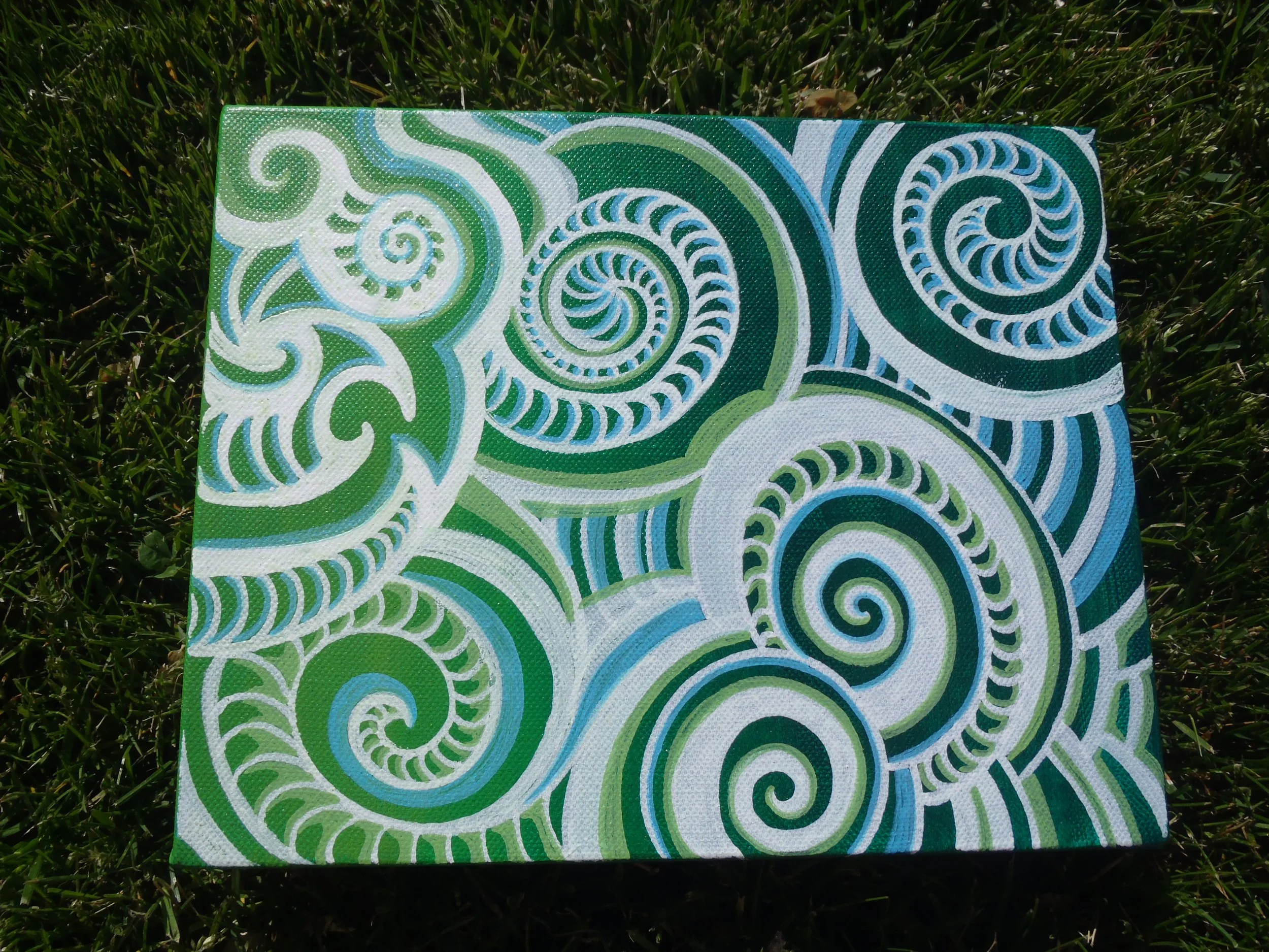 2011 green_white swirl paint pen.JPG