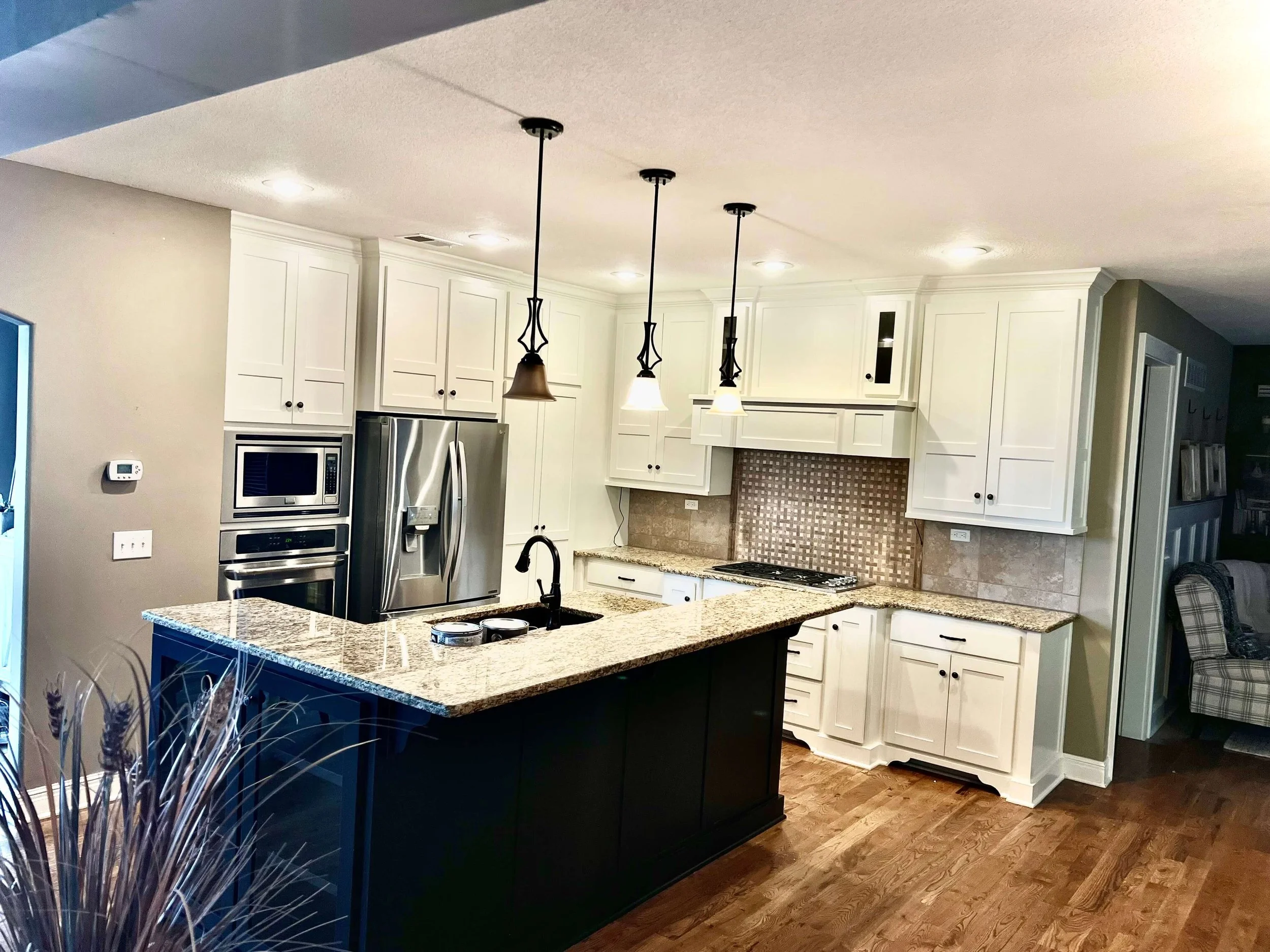 LAK-Painting-home-cabinets-after-2.jpg