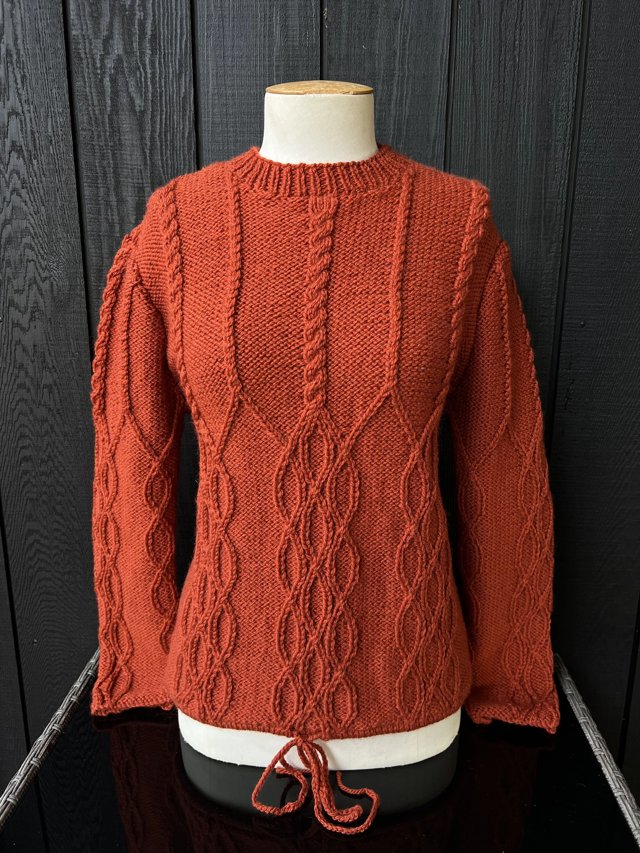 Drawstring Cable Jumper - Rust