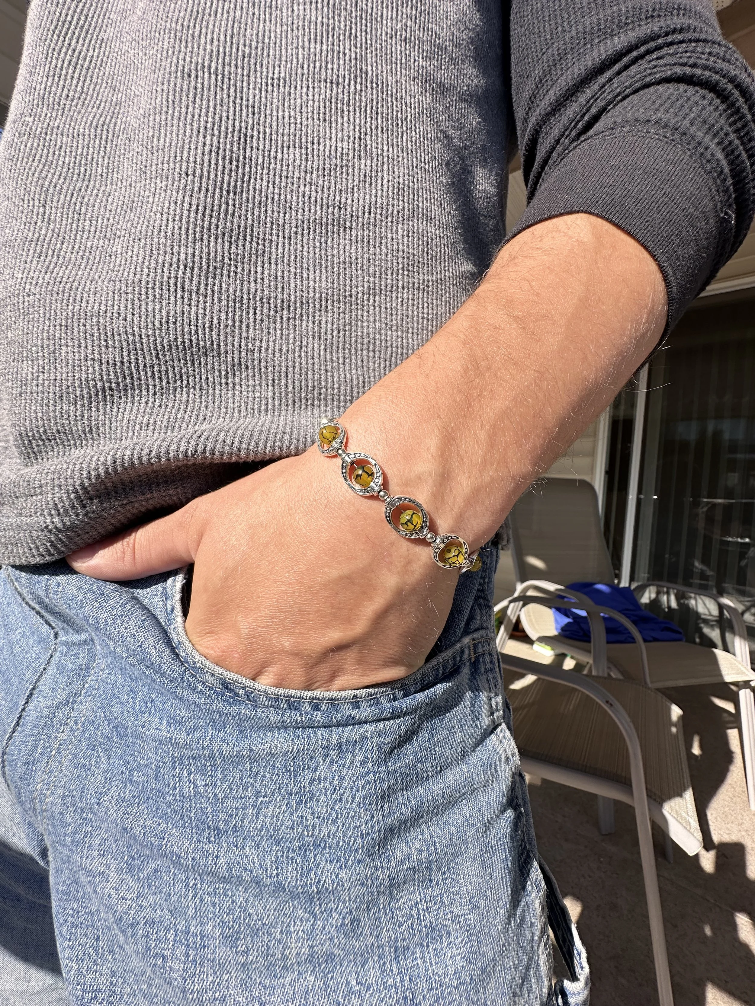 Dragon's Eye Horseshoe Bracelet