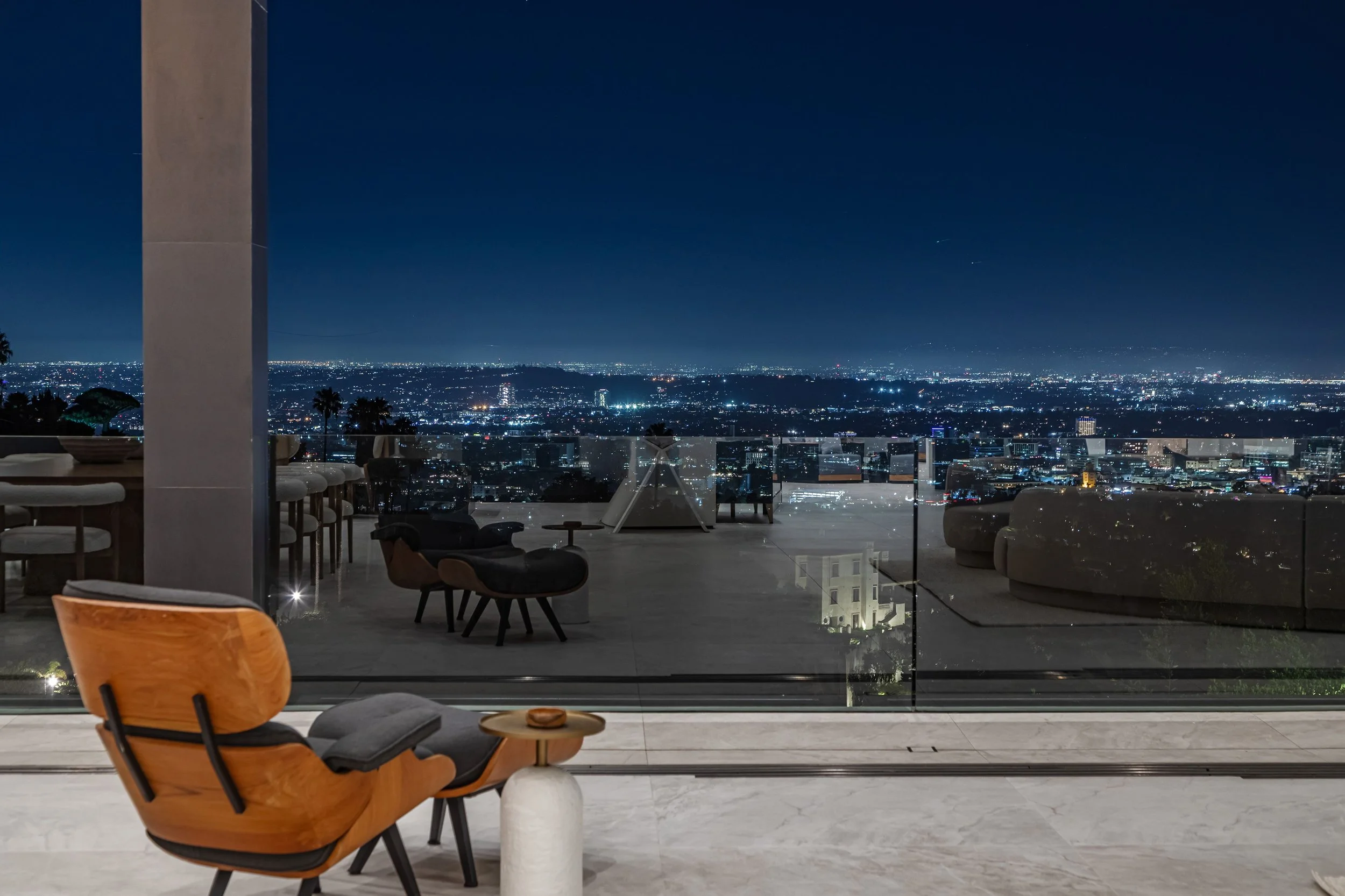32 9364BeverlyCrestDrive130-PS.jpg