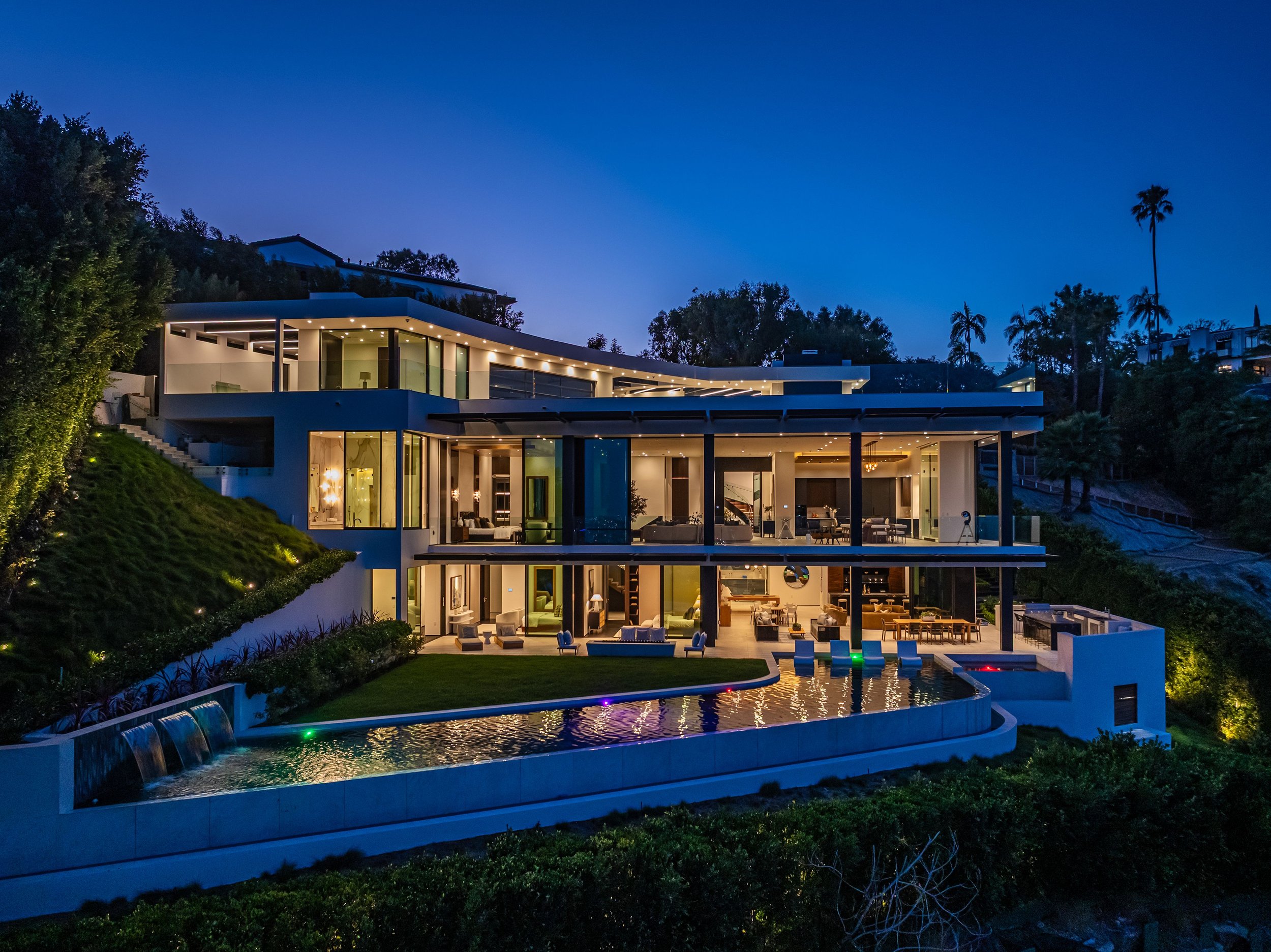 37 9364BeverlyCrestDrive143.jpg