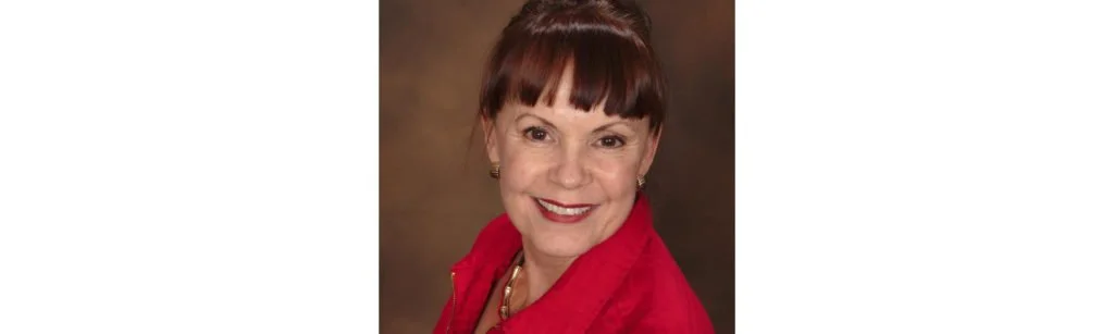 Nancy Wolthuis Receives Marketer Of The Year Award