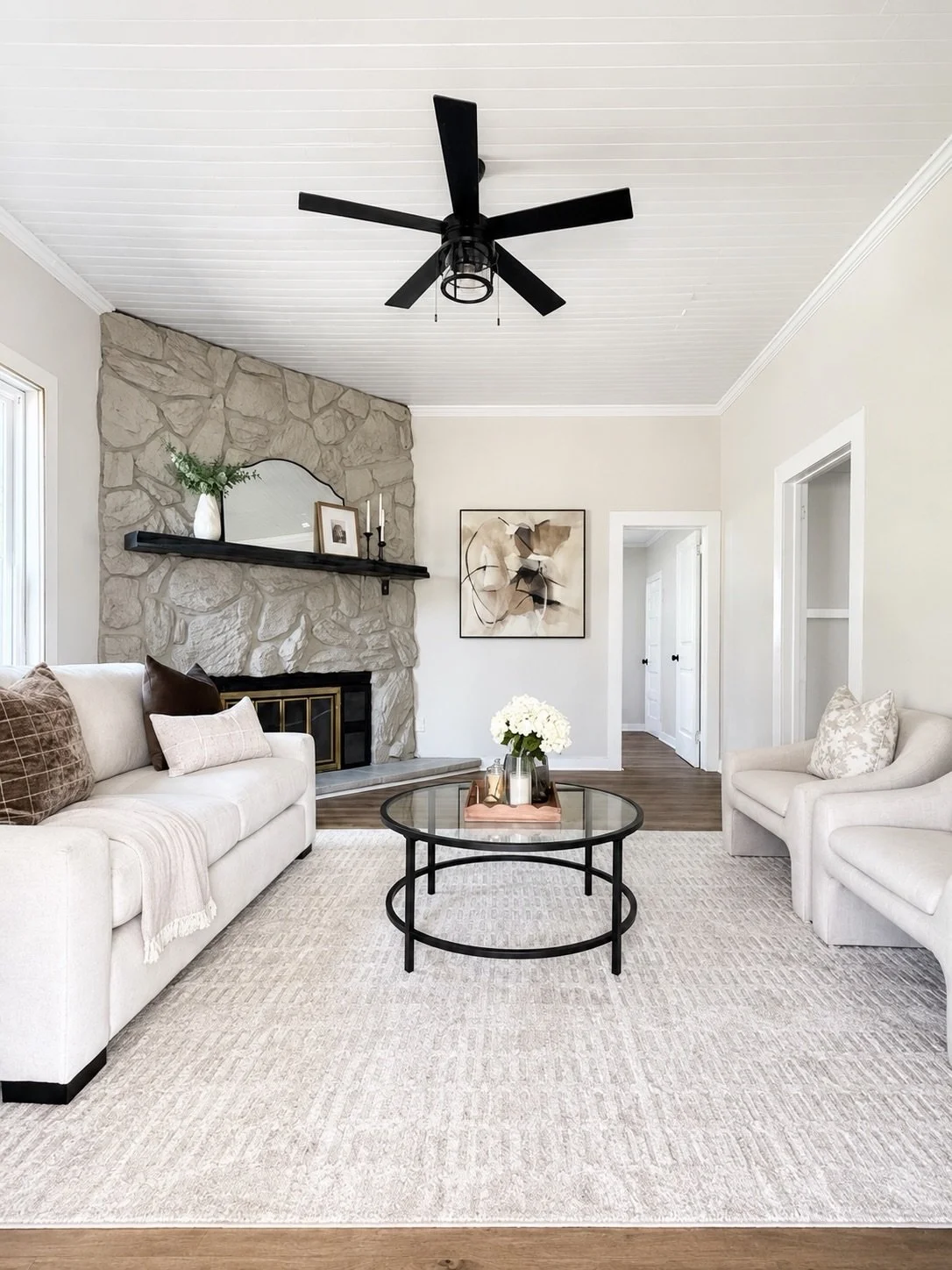 Welcome home to 24 Midway Street in Granite Falls, NC✨

Listing agent: Haydee Trejo with Nestlewood Realty @haydeetrejorealtor_  @nestlewoodrealty 

#homestaging #interiordesign #interiorstyling #designinspiration