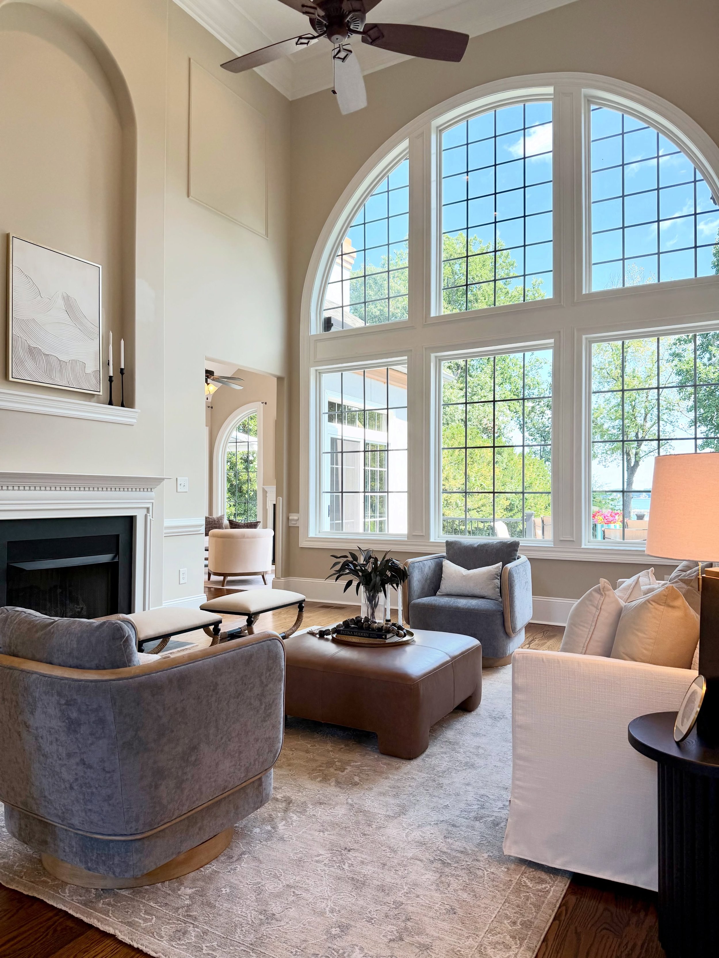 Introducing our first featured project as Watson &amp; Co. Interiors✨ 

Welcome home to 3210 Lake Shore Road South, a waterfront estate where each room is connected to the beauty of the lake beyond its windows. 
________________________

&bull;Addres