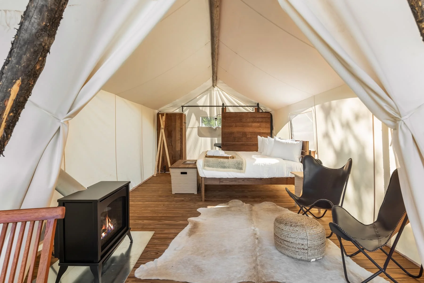 Deluxe with Kids Tent