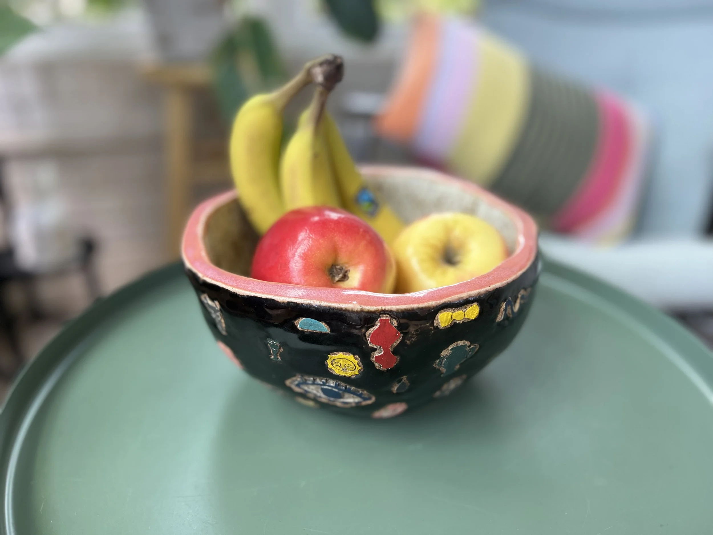 iconography fruit bowl