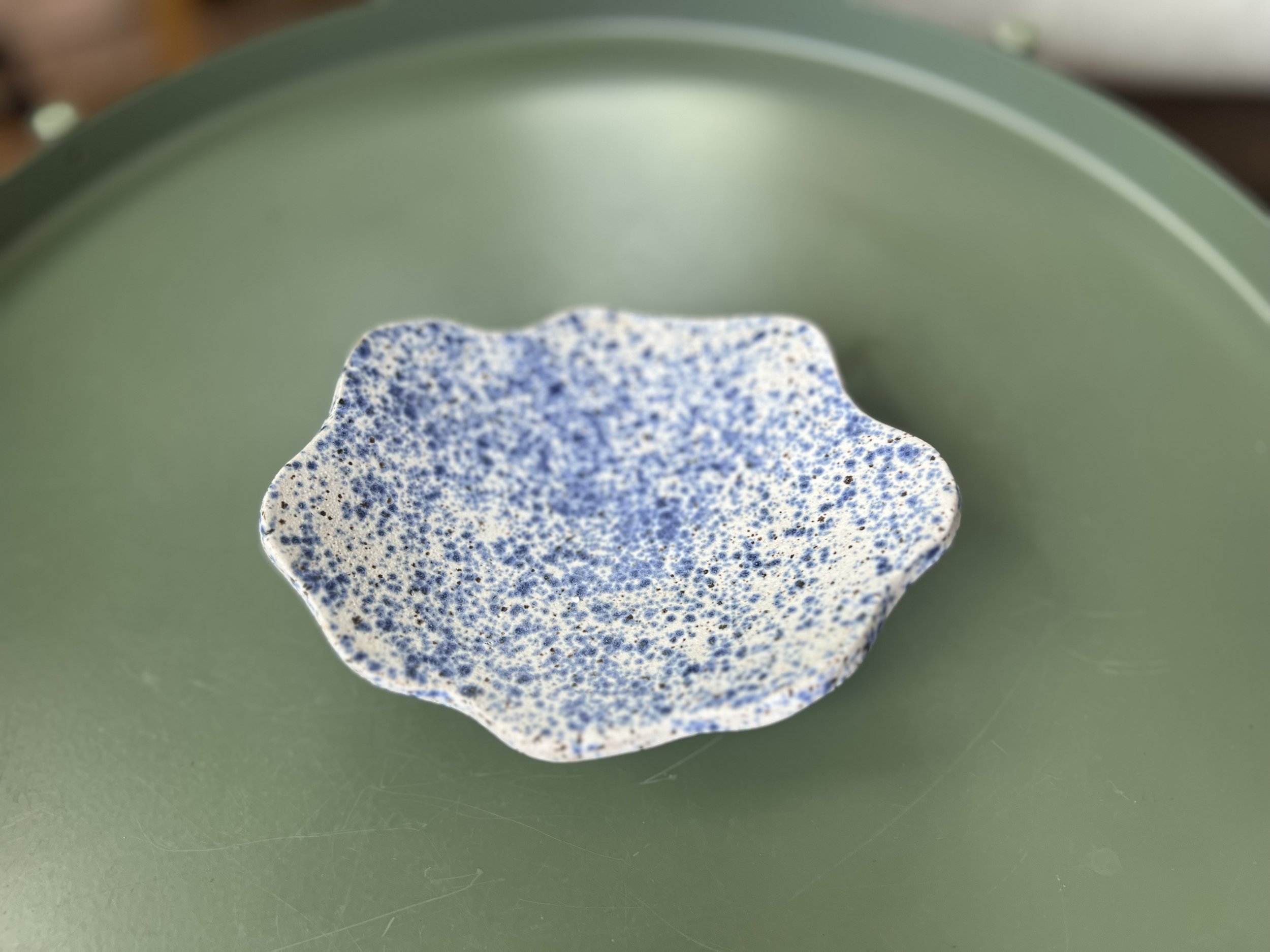 speckled cloud trinket dish top