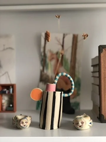 bud vase