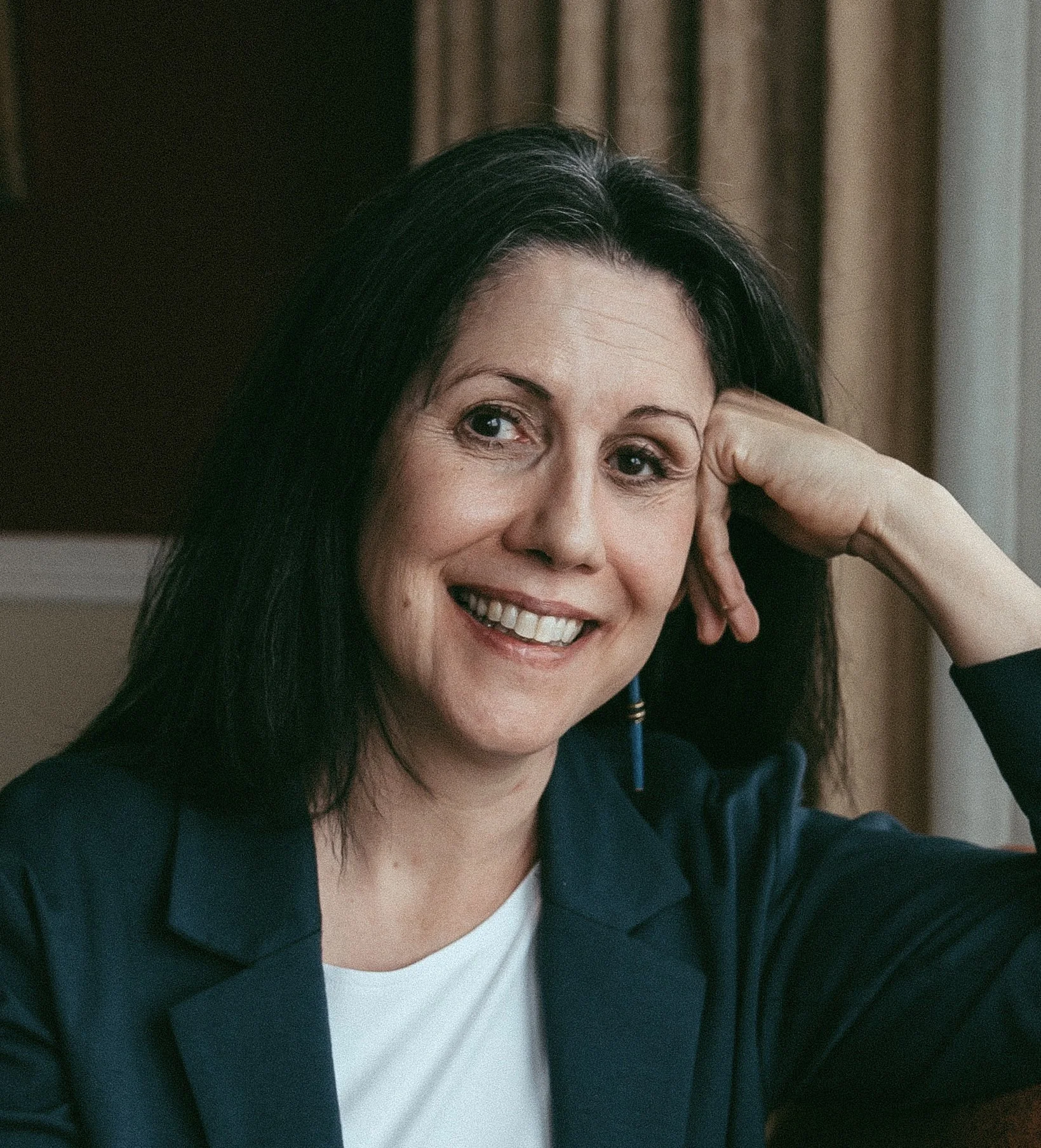 JeannedCatanzaroHEADSHOT1.jpg