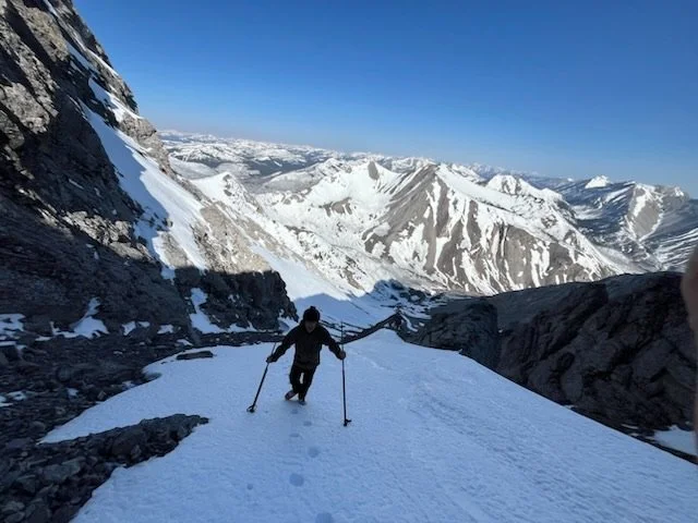Facing West, nearing the ridge that leads to the summit