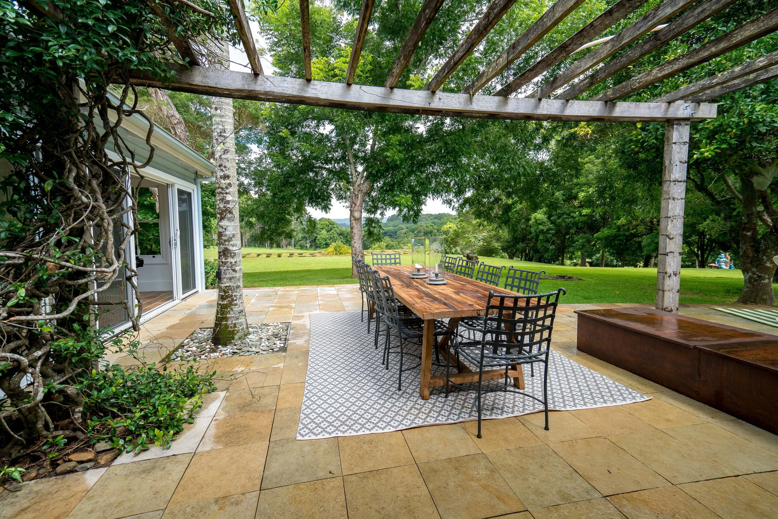 Real Estate Website image - 082.jpg