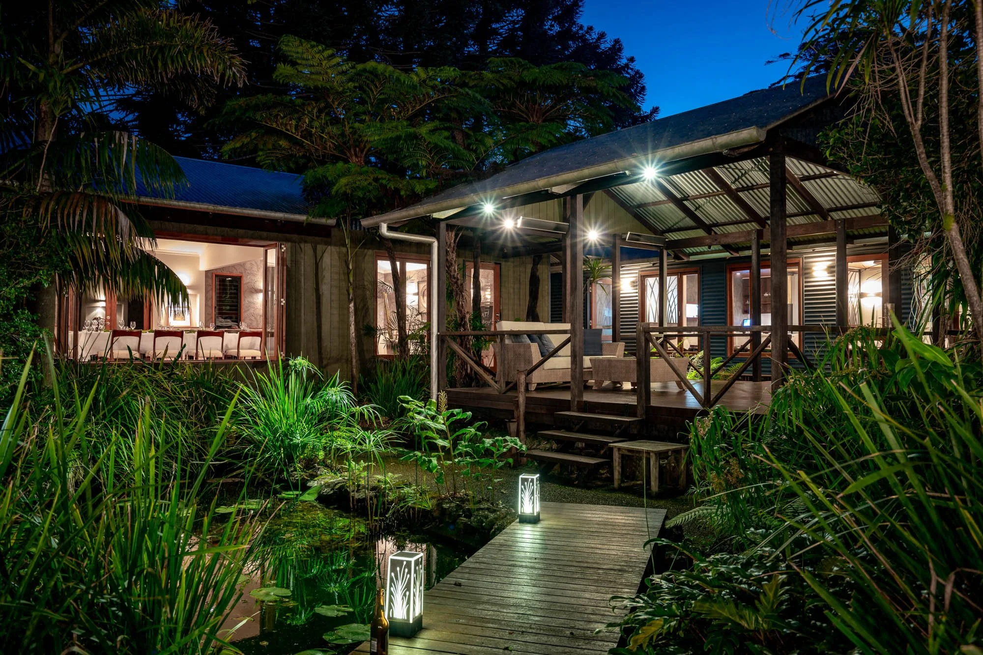Hotel & Resort By Paul A. Broben - 094.jpg