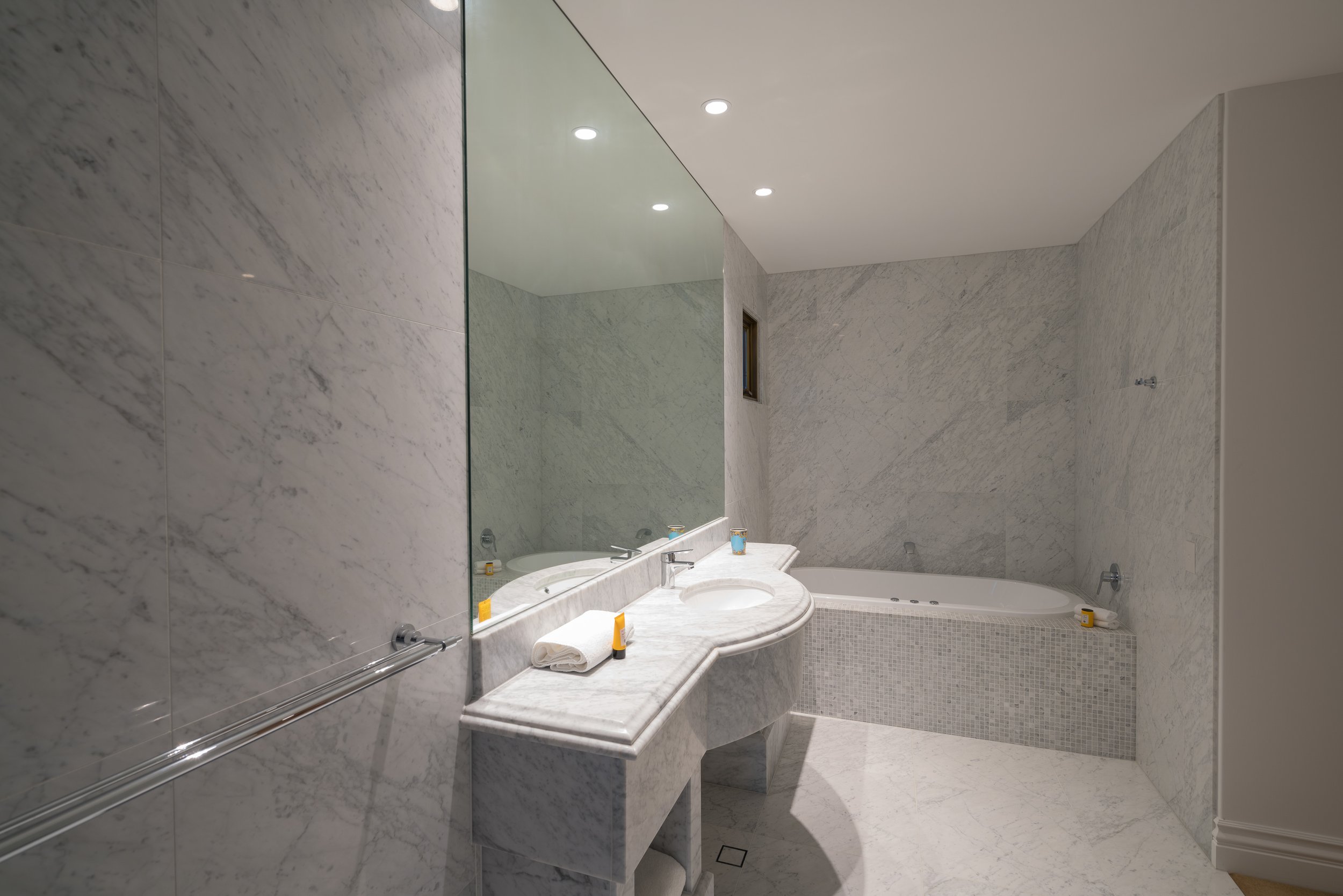 Real Estate Website image - 071.jpg