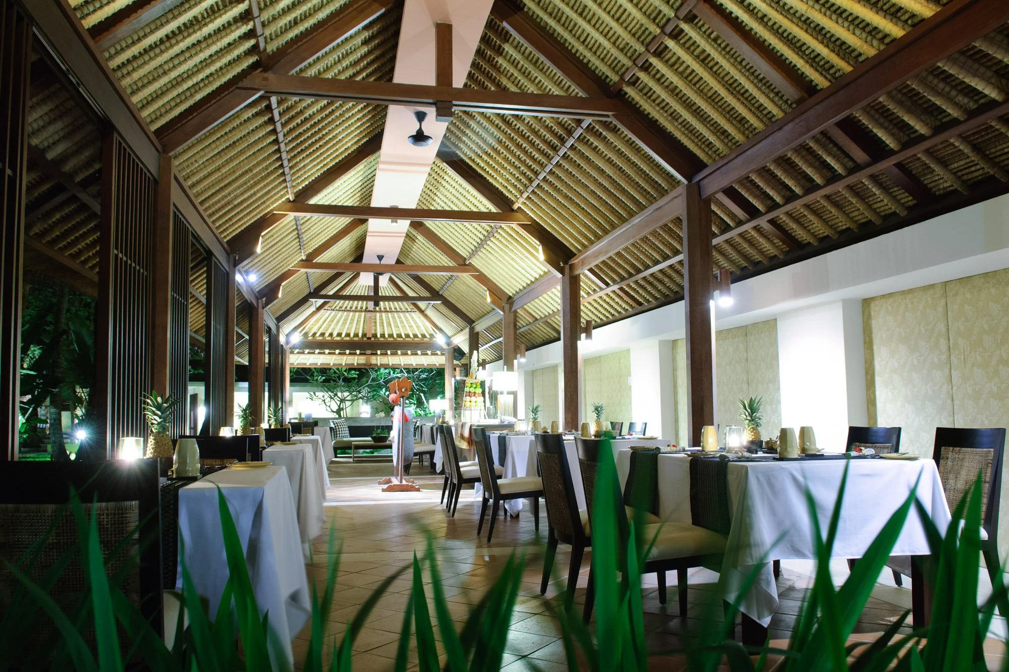 Hotel & Resort By Paul A. Broben - 065.jpg