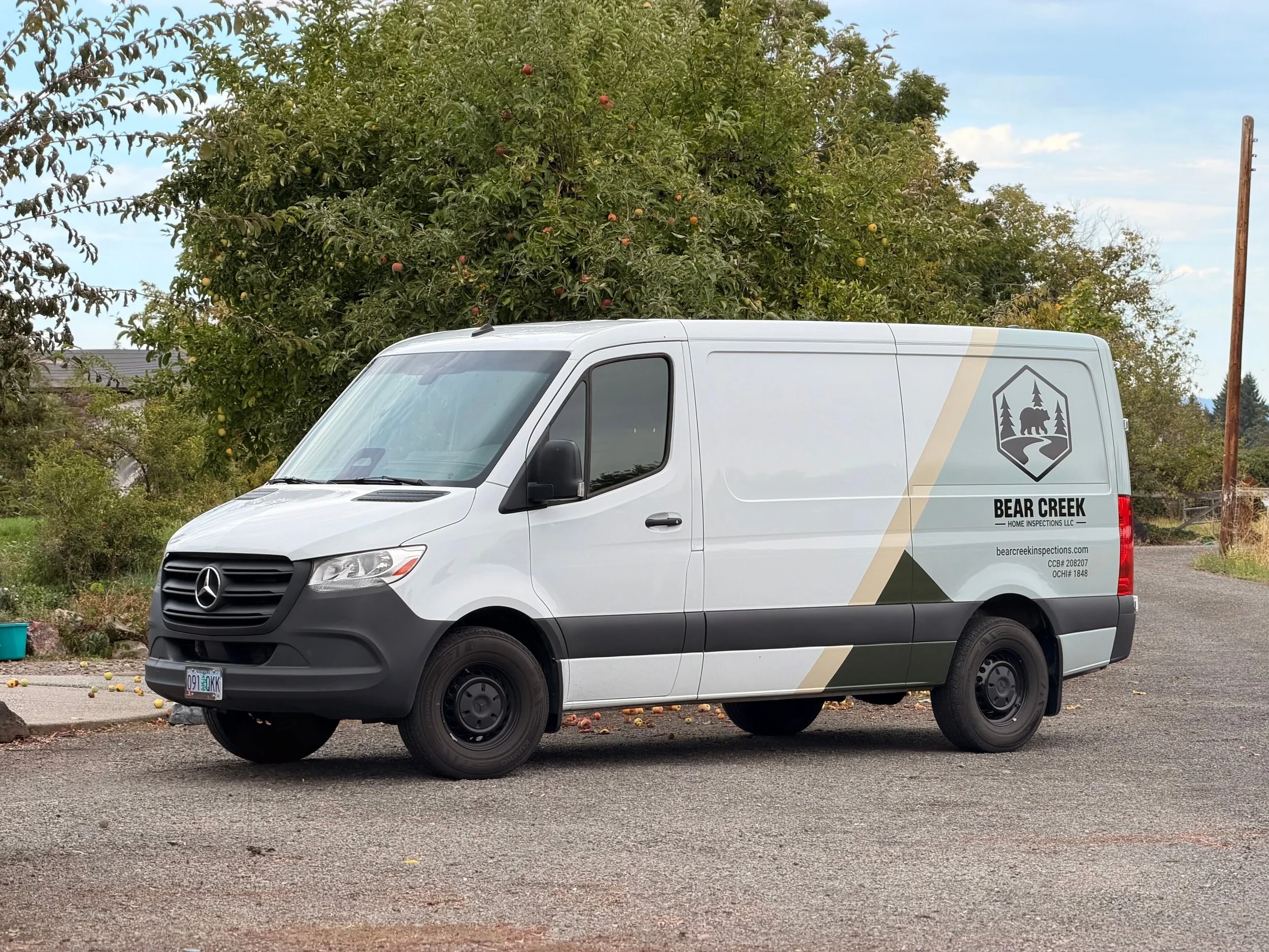Inspector vehicle