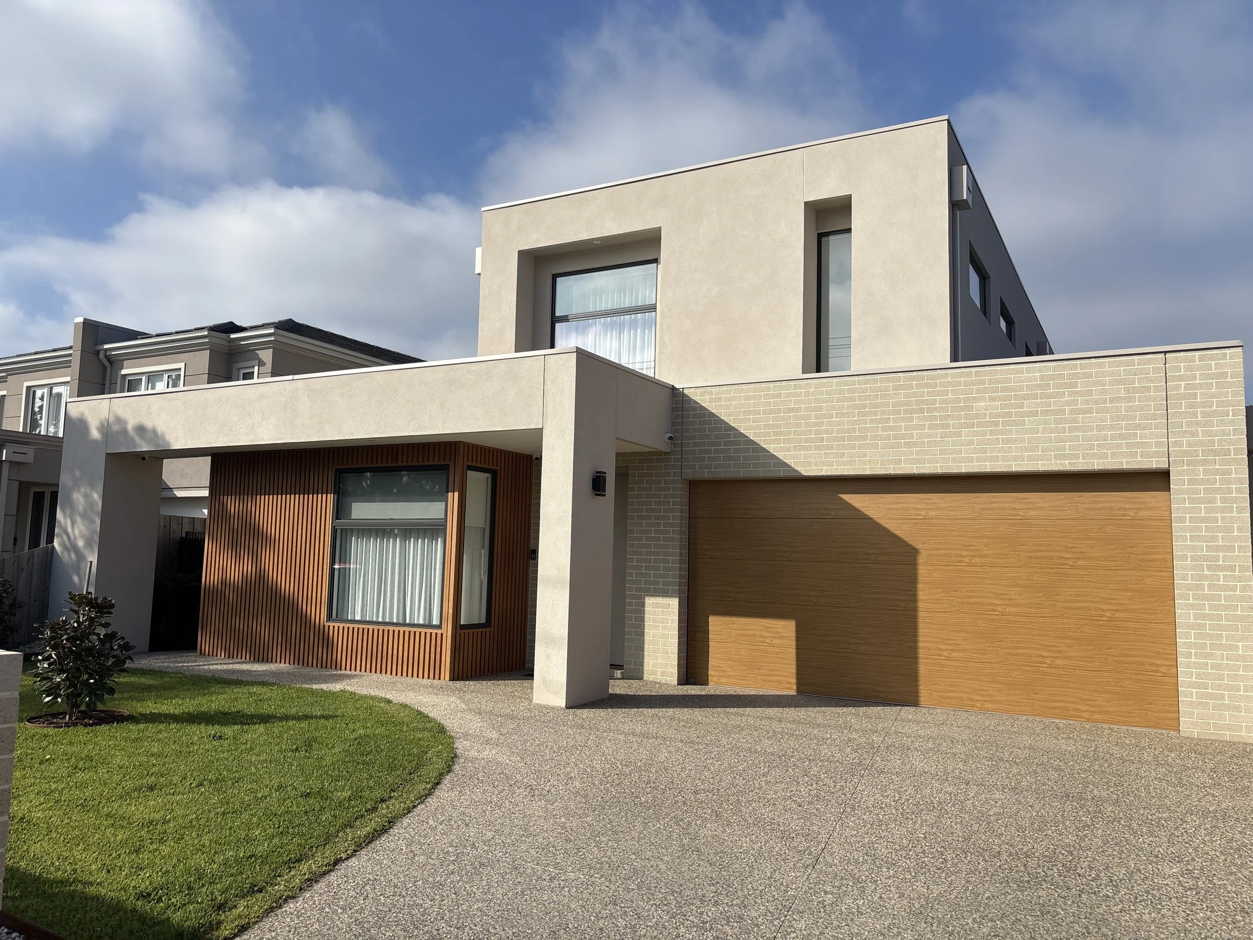 Post-handover Building Inspection. Essendon.