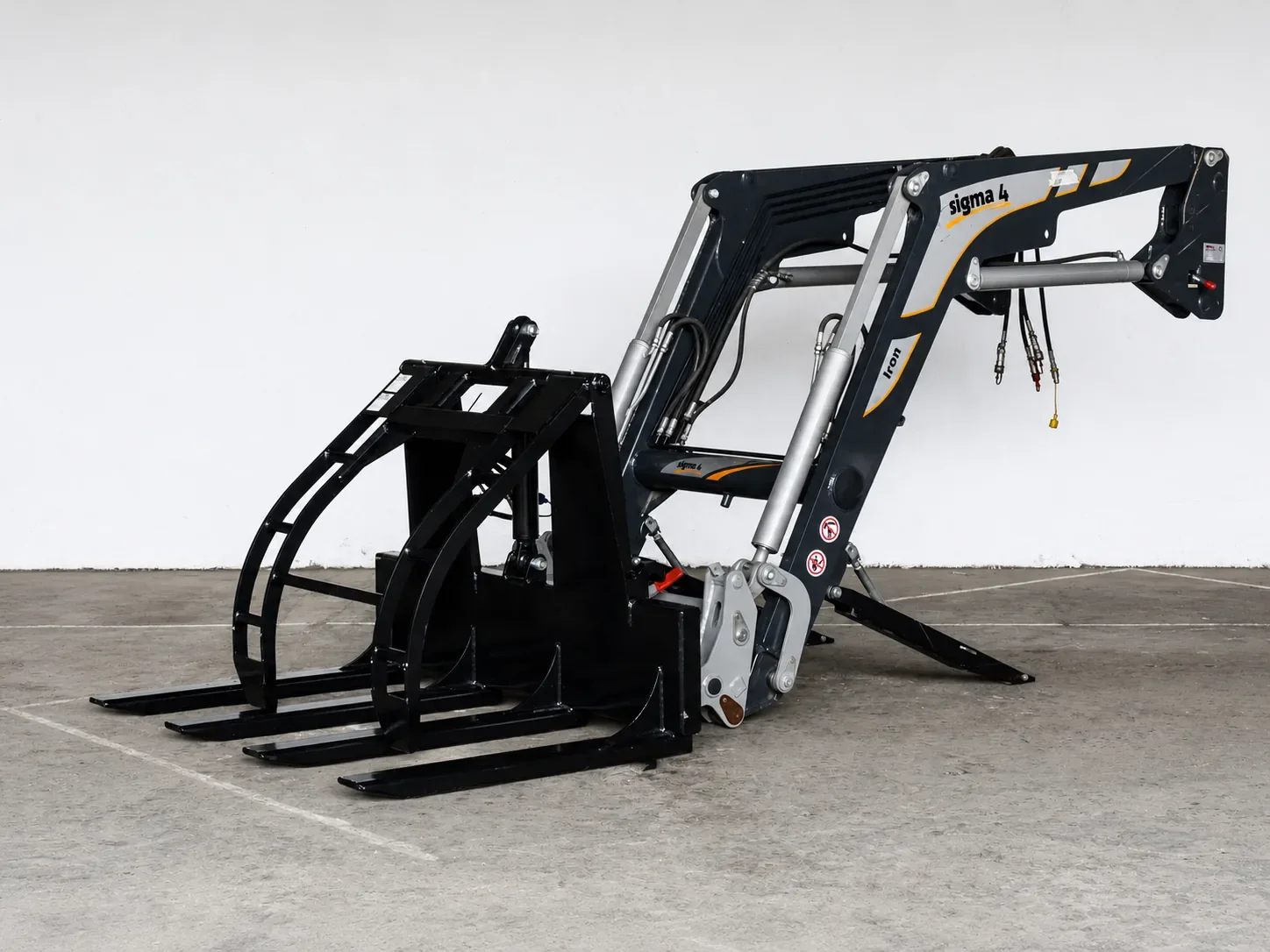 Sigma 4 Front End Loader With Log Grab