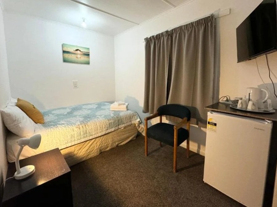 room8.jpg