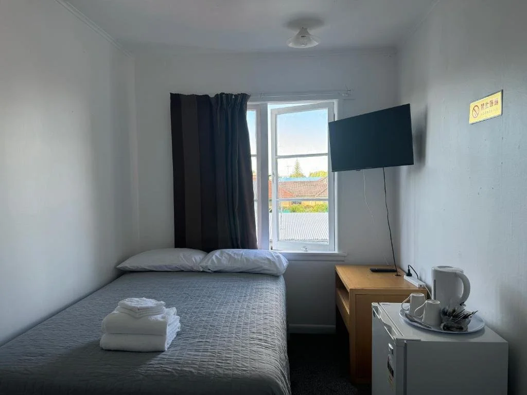 room9.jpg
