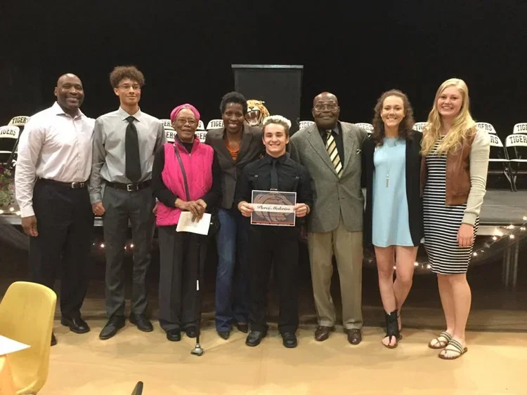 2017+Recipients+with+Taylor+Family.webp