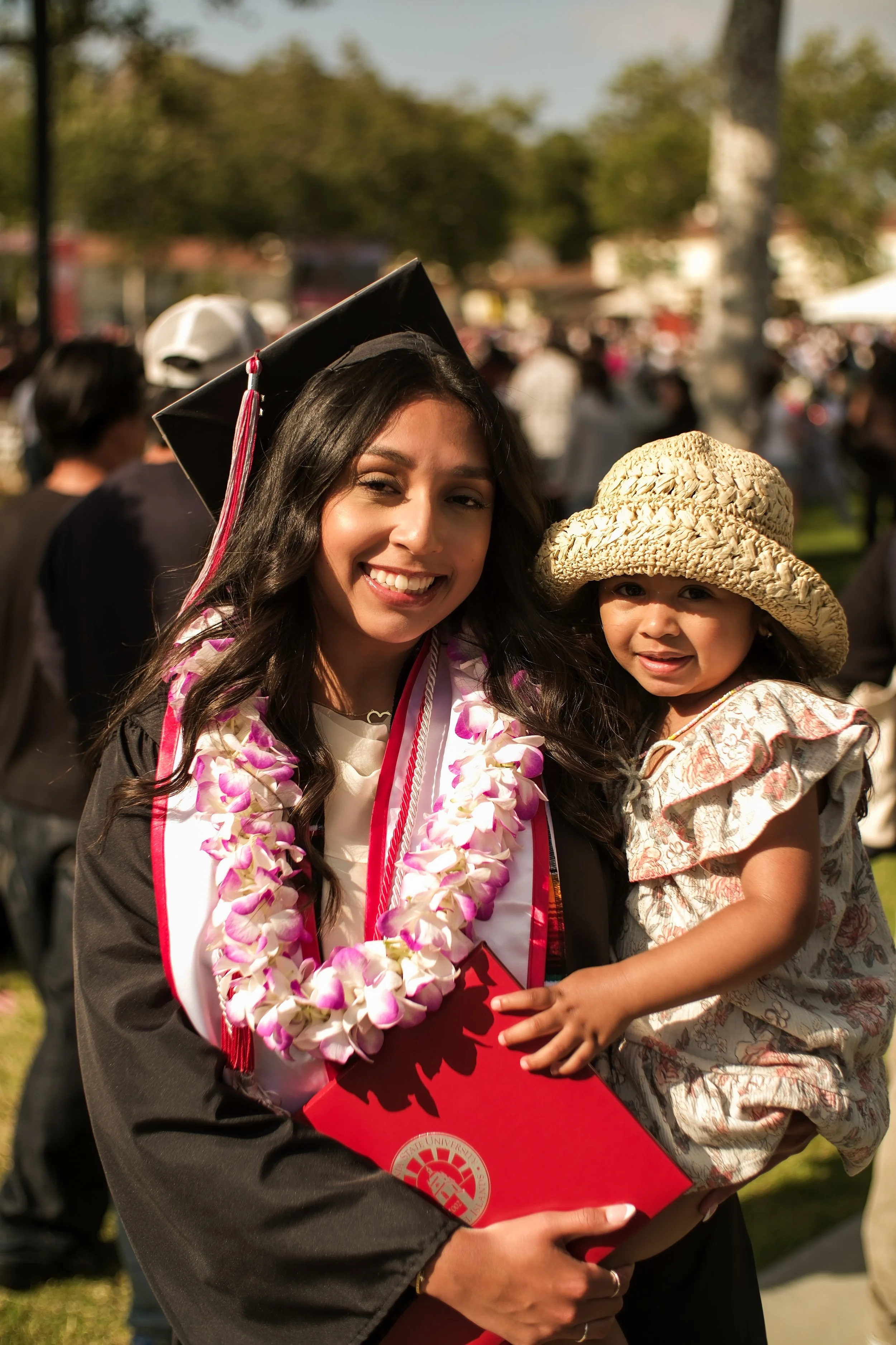Celeste Grad Pics-37.jpg