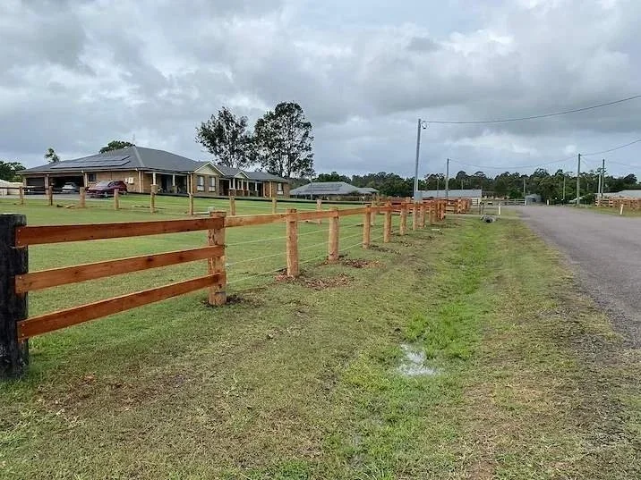 Fencing+Photo+1.jpg