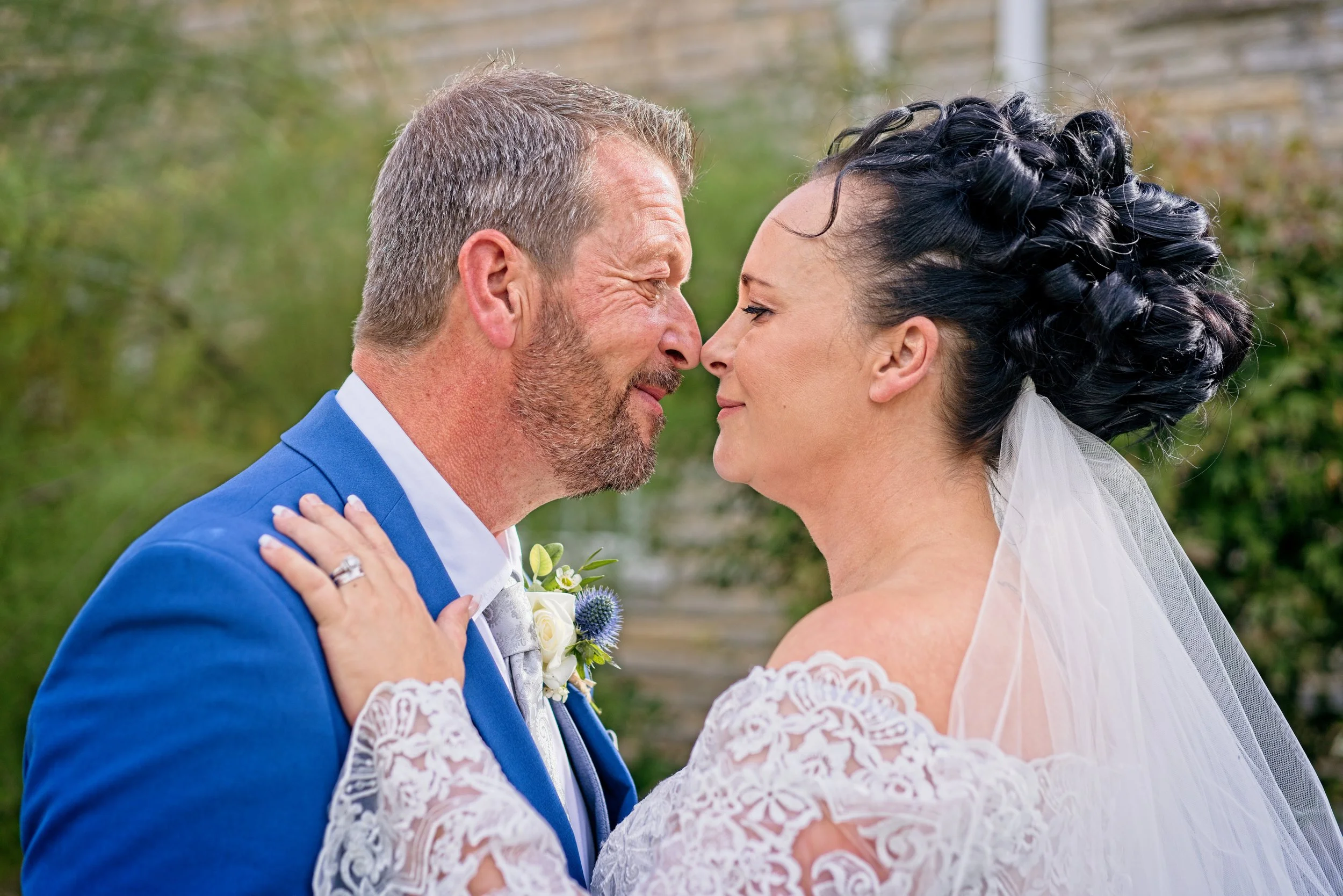 Documentary style wedding photography by Warwickshire photographer