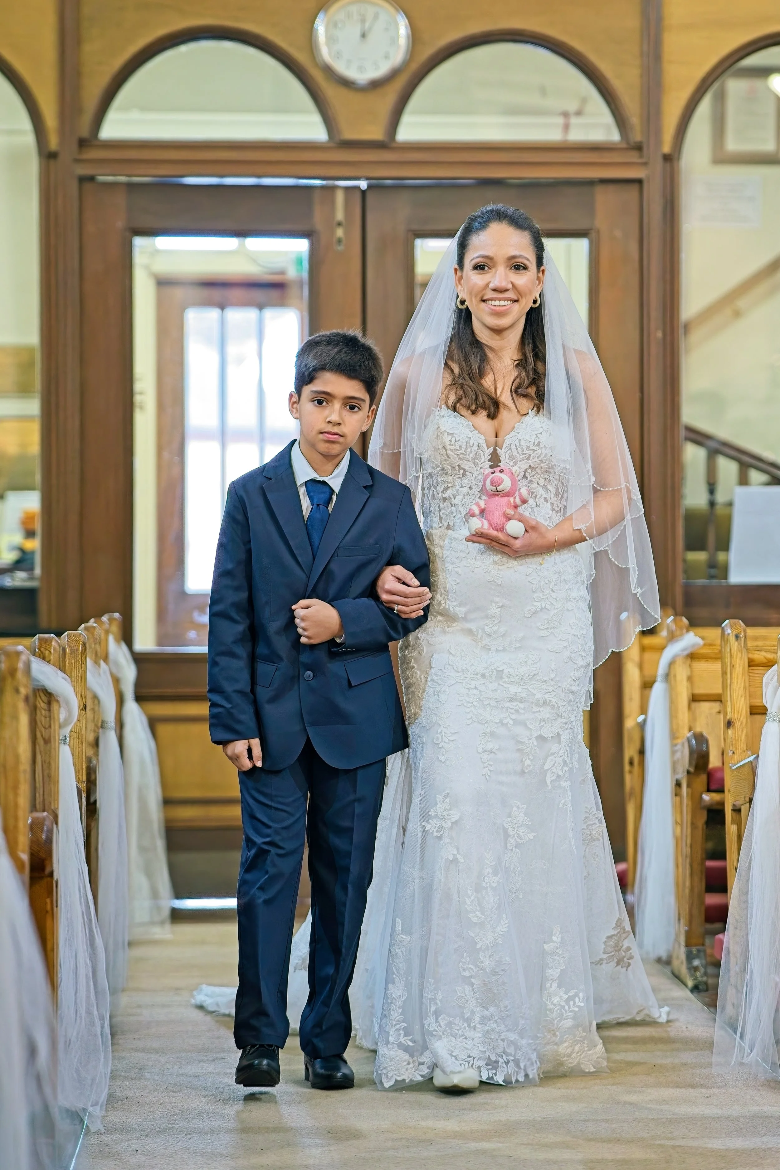 Documentary style wedding photography by Warwickshire photographer