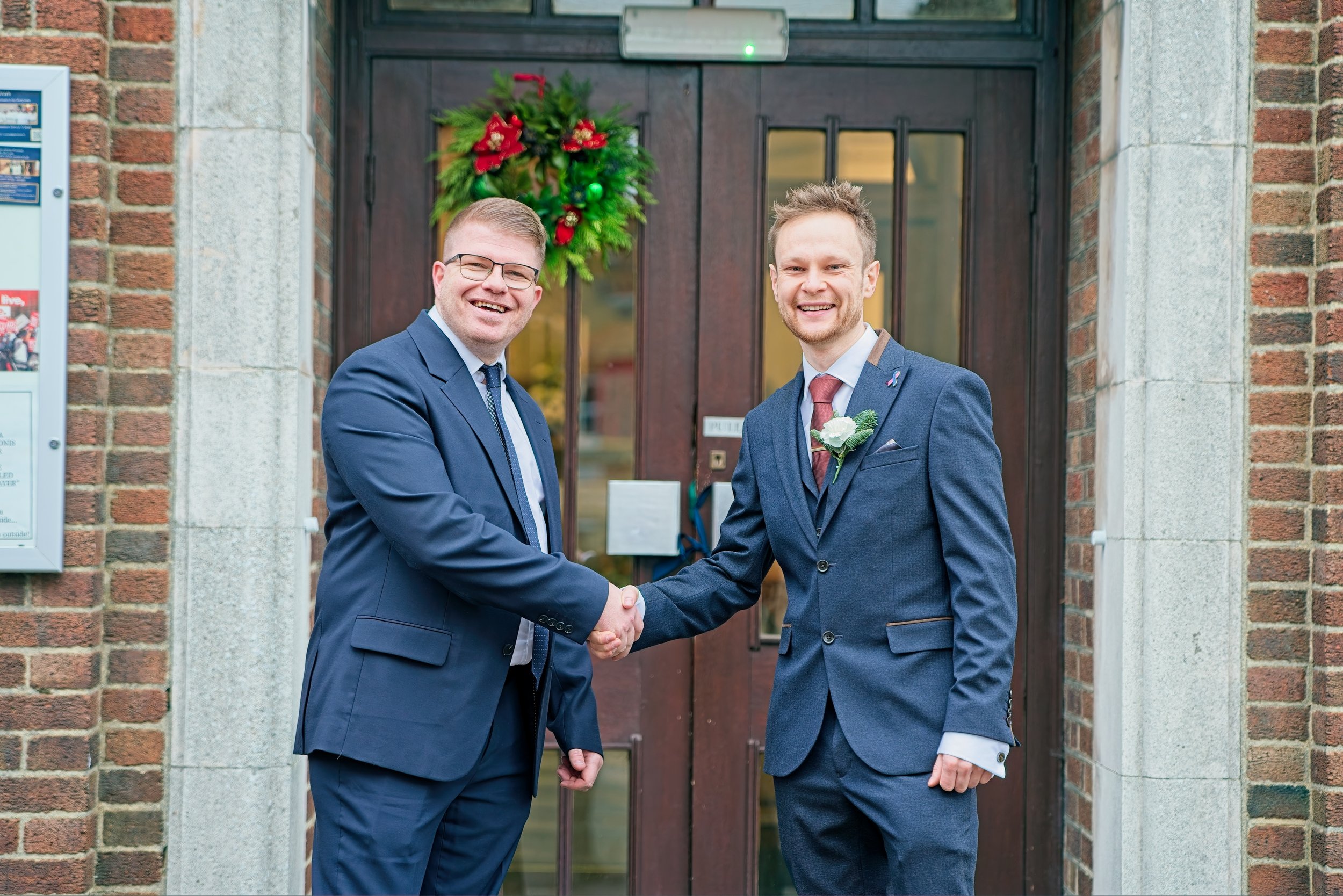 Documentary style wedding photography by Warwickshire photographer