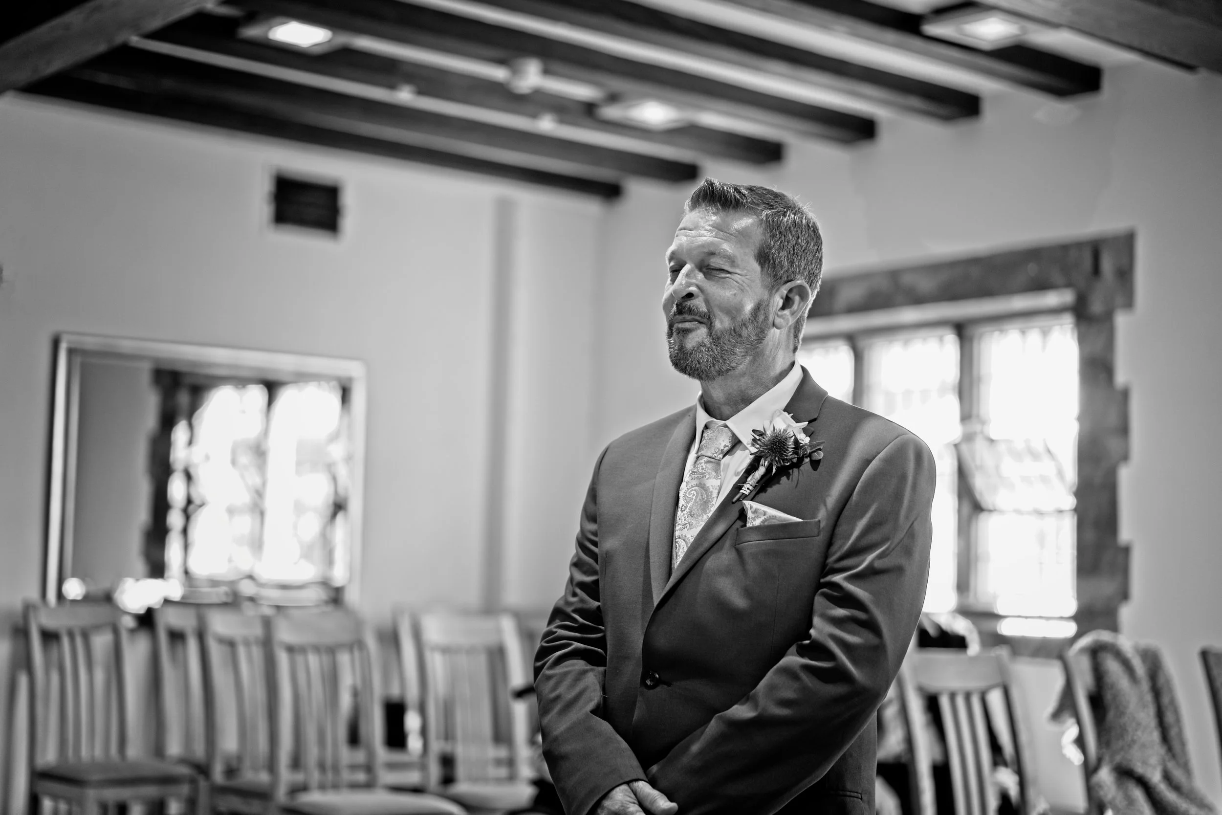 Documentary style wedding photography by Warwickshire photographer