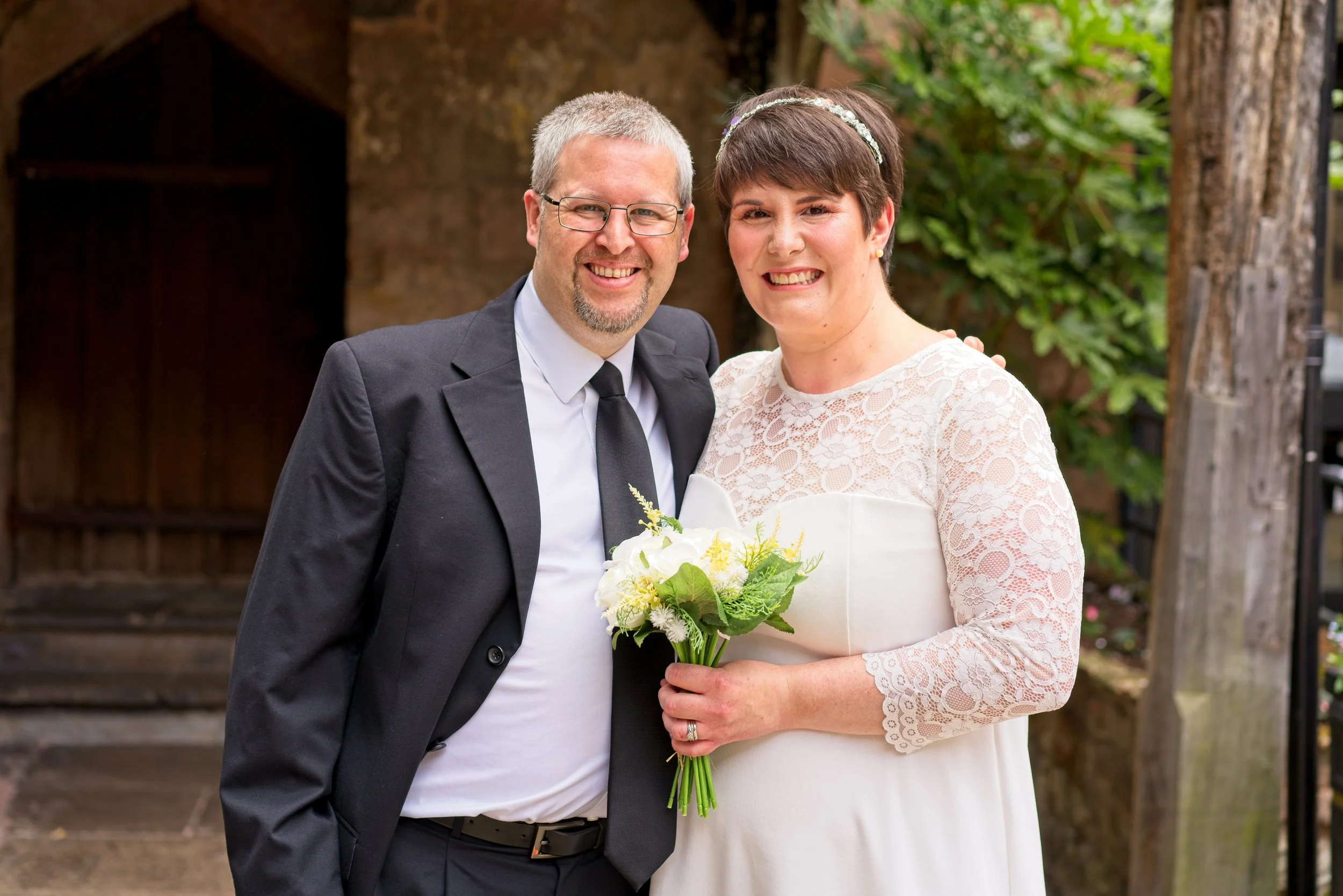 Documentary style wedding photography by Warwickshire photographer