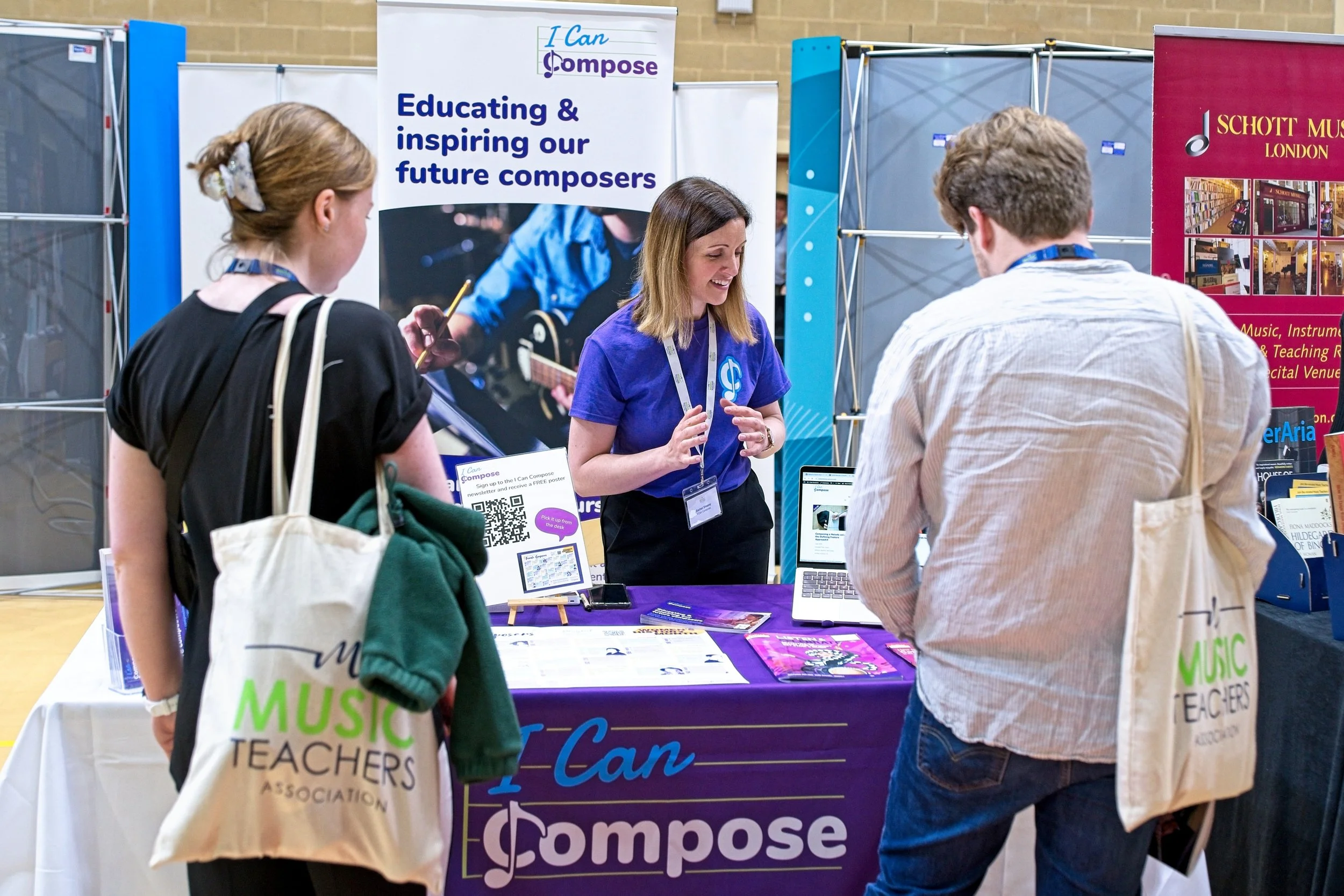Professional corporate event photography at a music conference in Warwickshire. High-quality images capturing keynote speakers and networking.