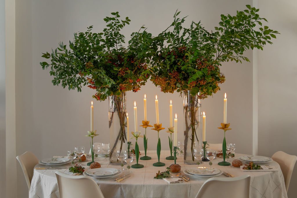 Table Deeda