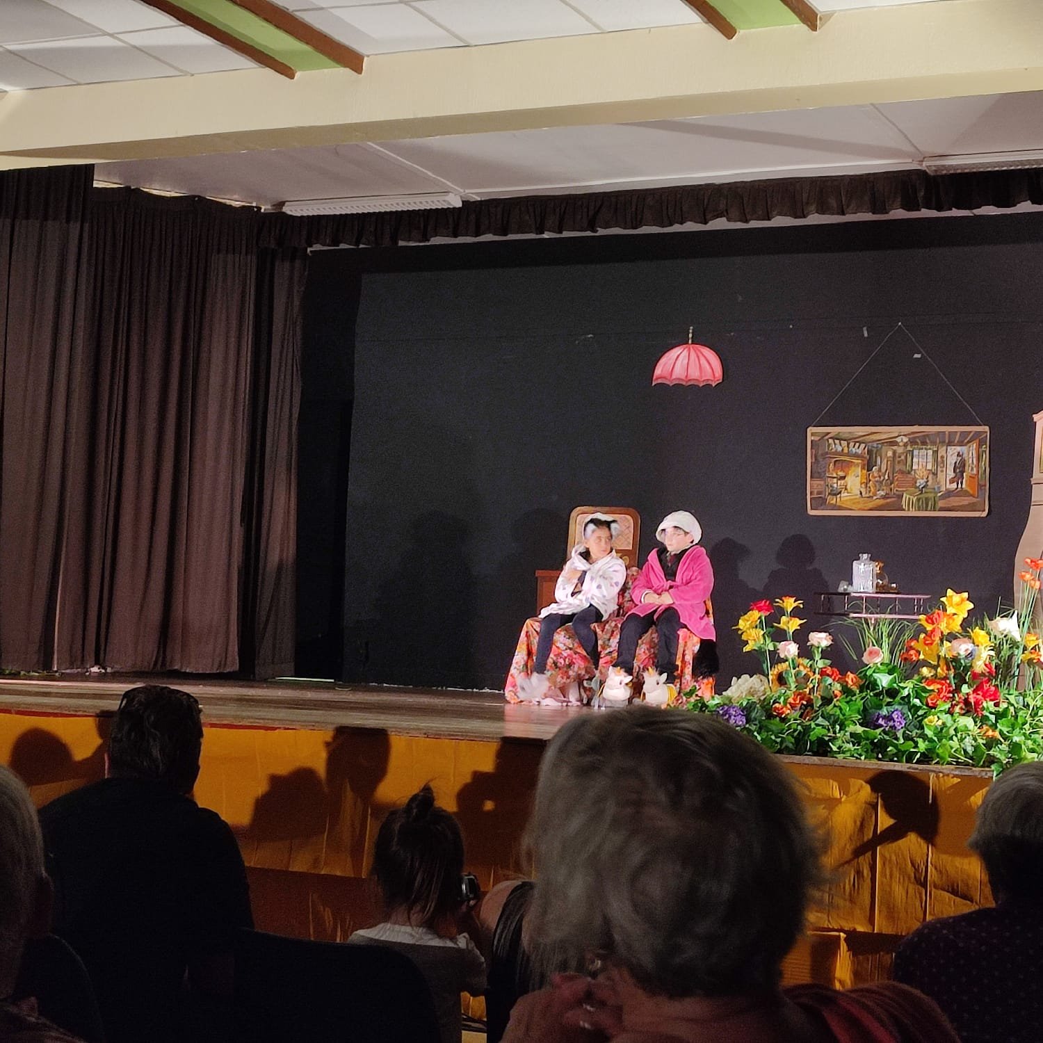 Le petit chaperon rouge - Pont sur Yonne 