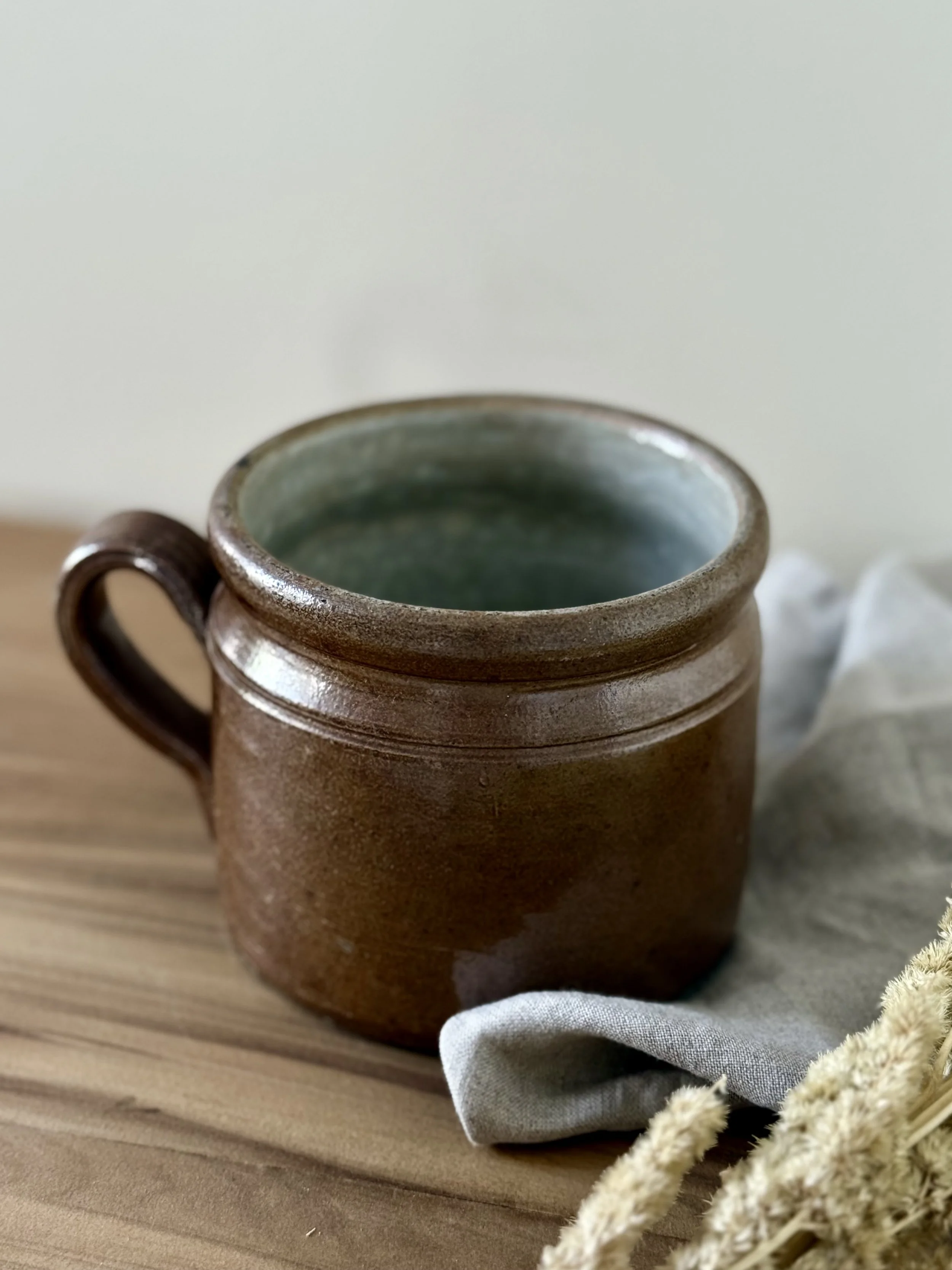 Ancien pot à graise en grès