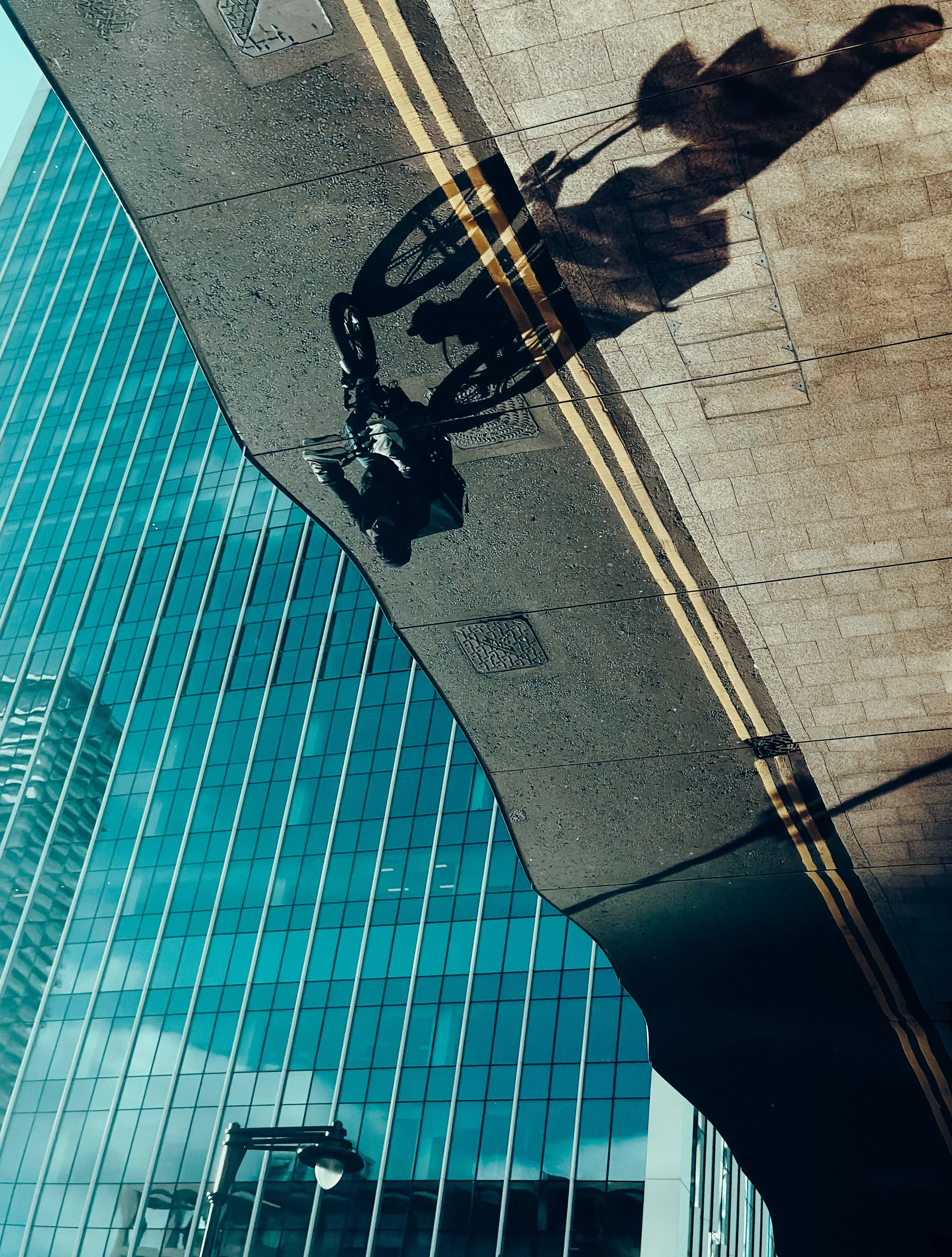 Amazing Grace Canary Wharf, Canary Wharf, Surreal Street photography