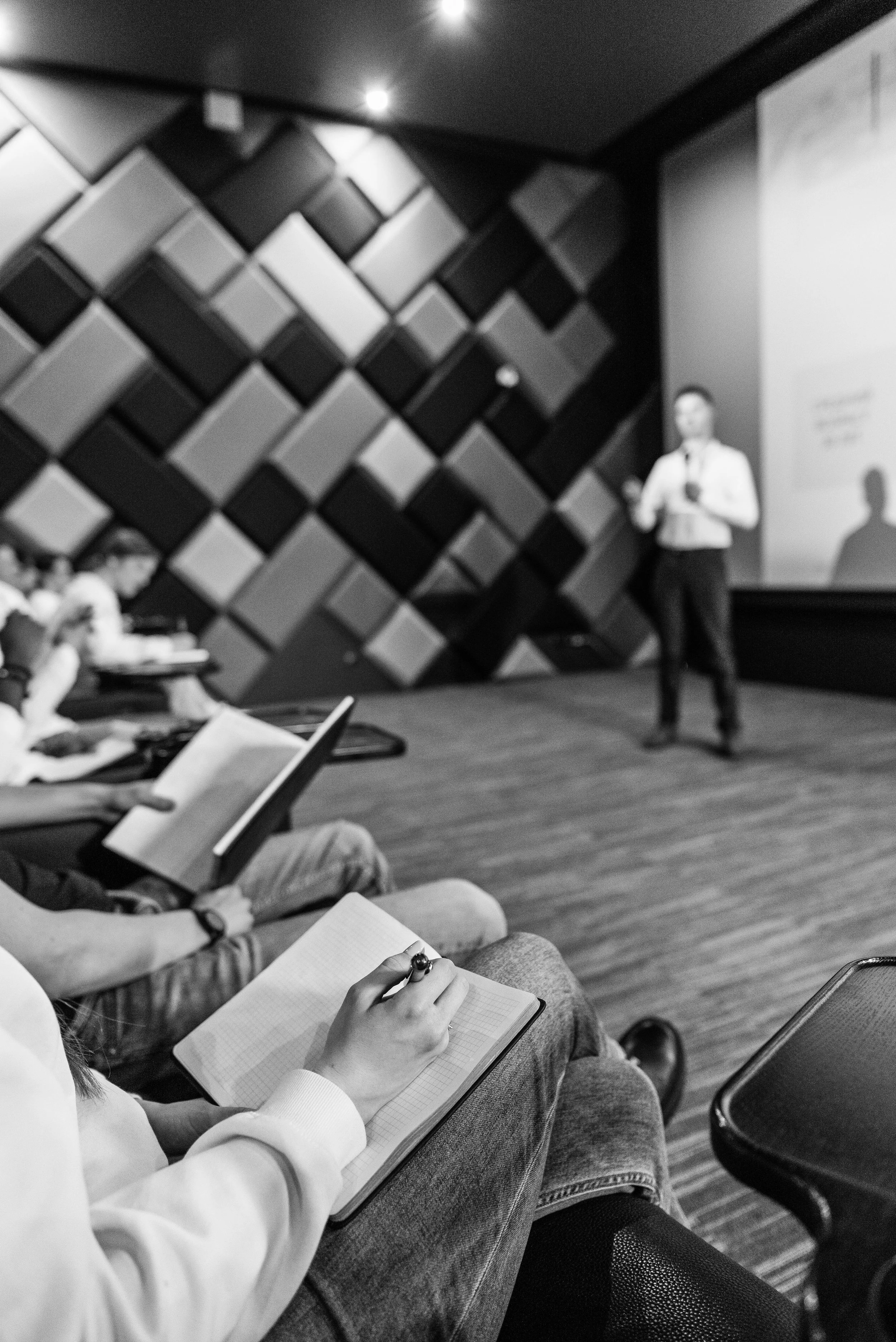 Seminars Service