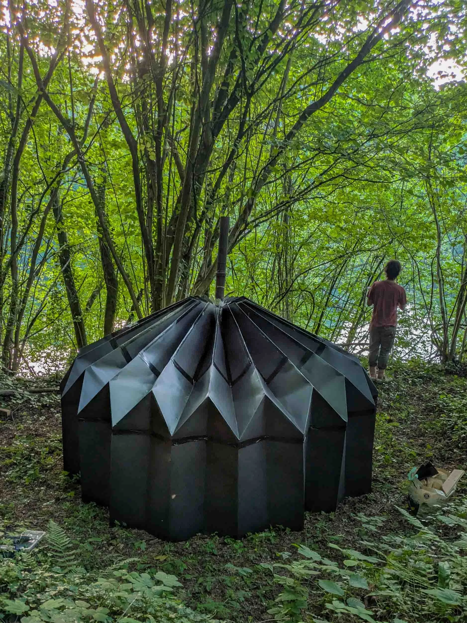 CSS Fractal2026, a collaboration with Benjamin vande Walle, who has longstanding orgami interest. We developped the sauna to be more communal, and the structure still fits in a car. deployed at Semois river, Ardenne. Communal and Therapeutic sessions