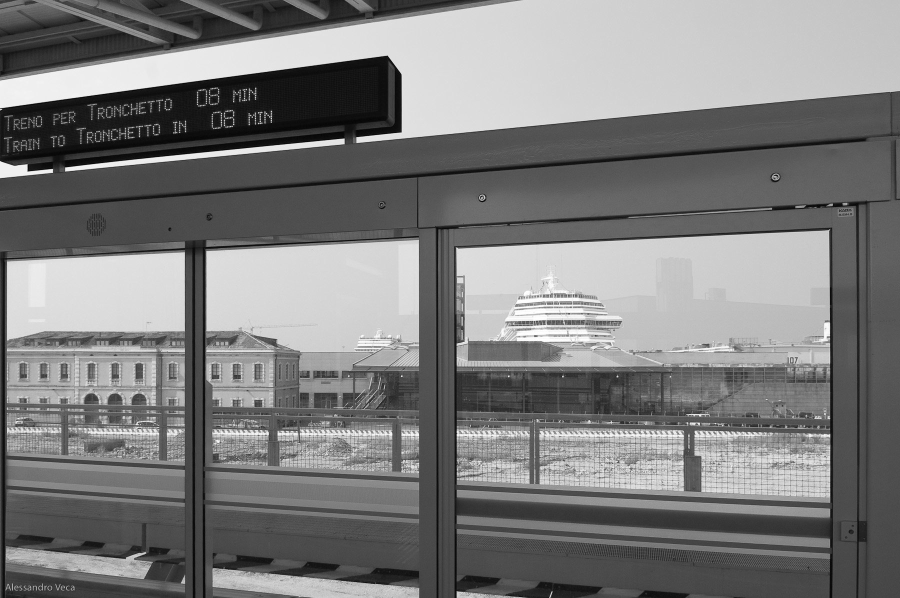 Venezia, Le grandi navi in laguna, fotografia 58 di Alessandro Veca