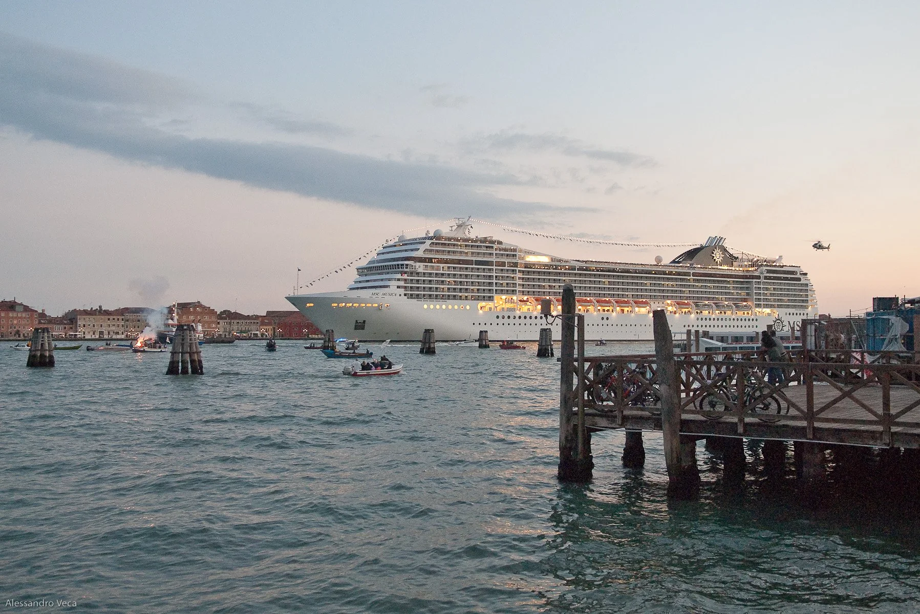 Venezia, Le grandi navi in laguna, fotografia 62 di Alessandro Veca