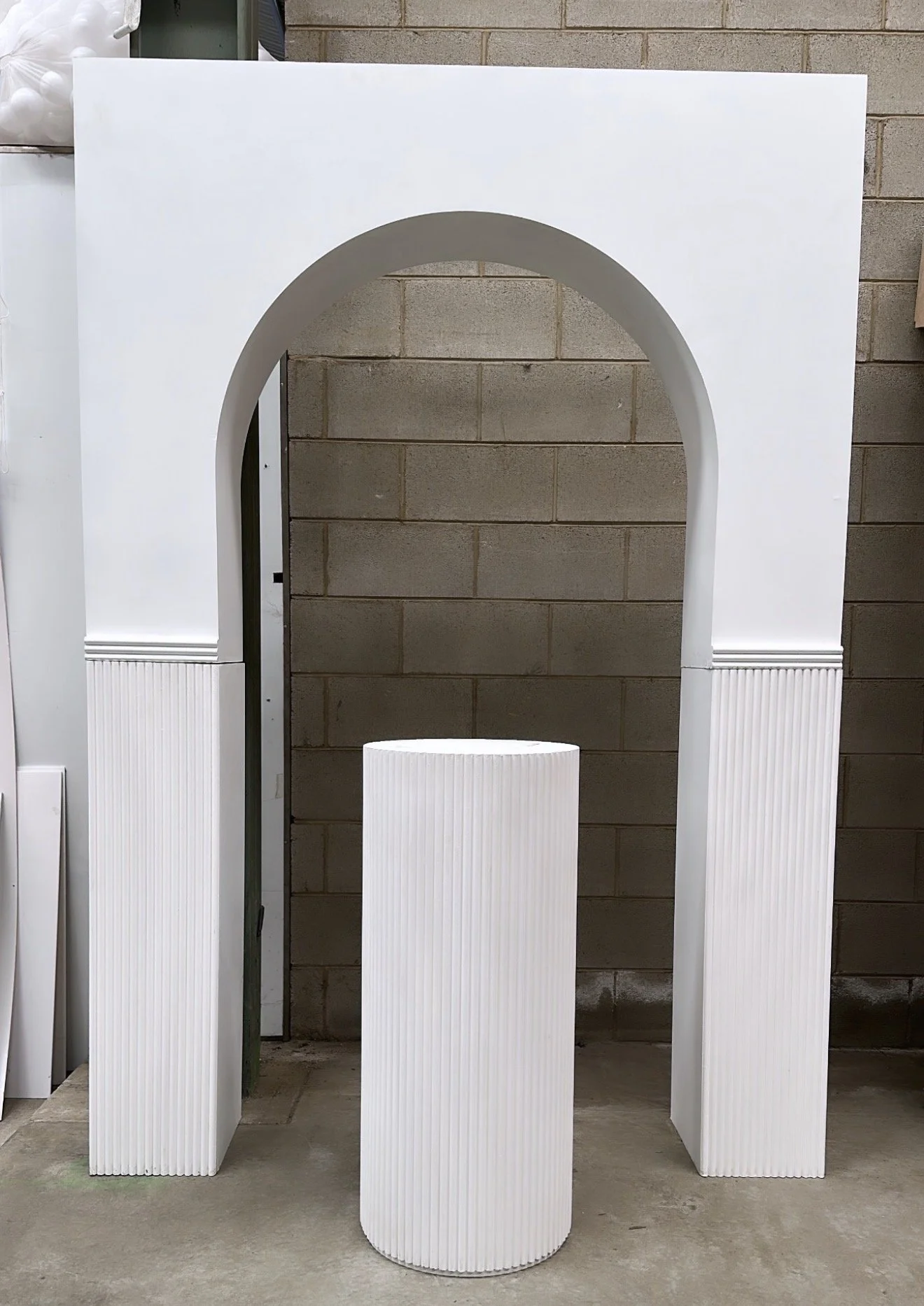 White 'Roman' Arch Backdrop