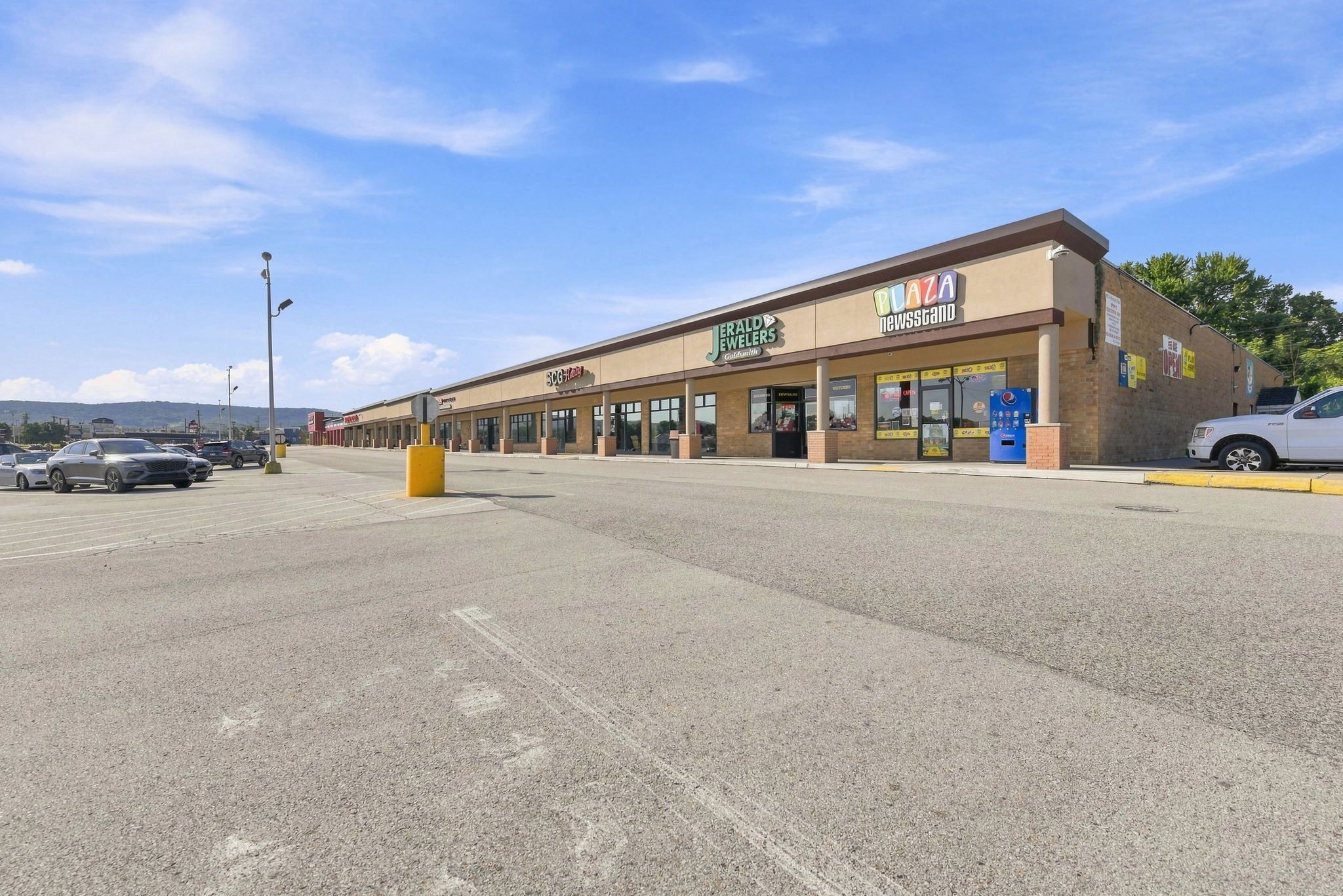2-web-or-mls-5852-pa-981.jpg