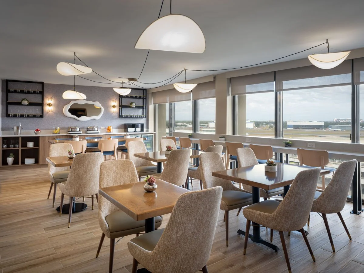 Concierge Lounge
