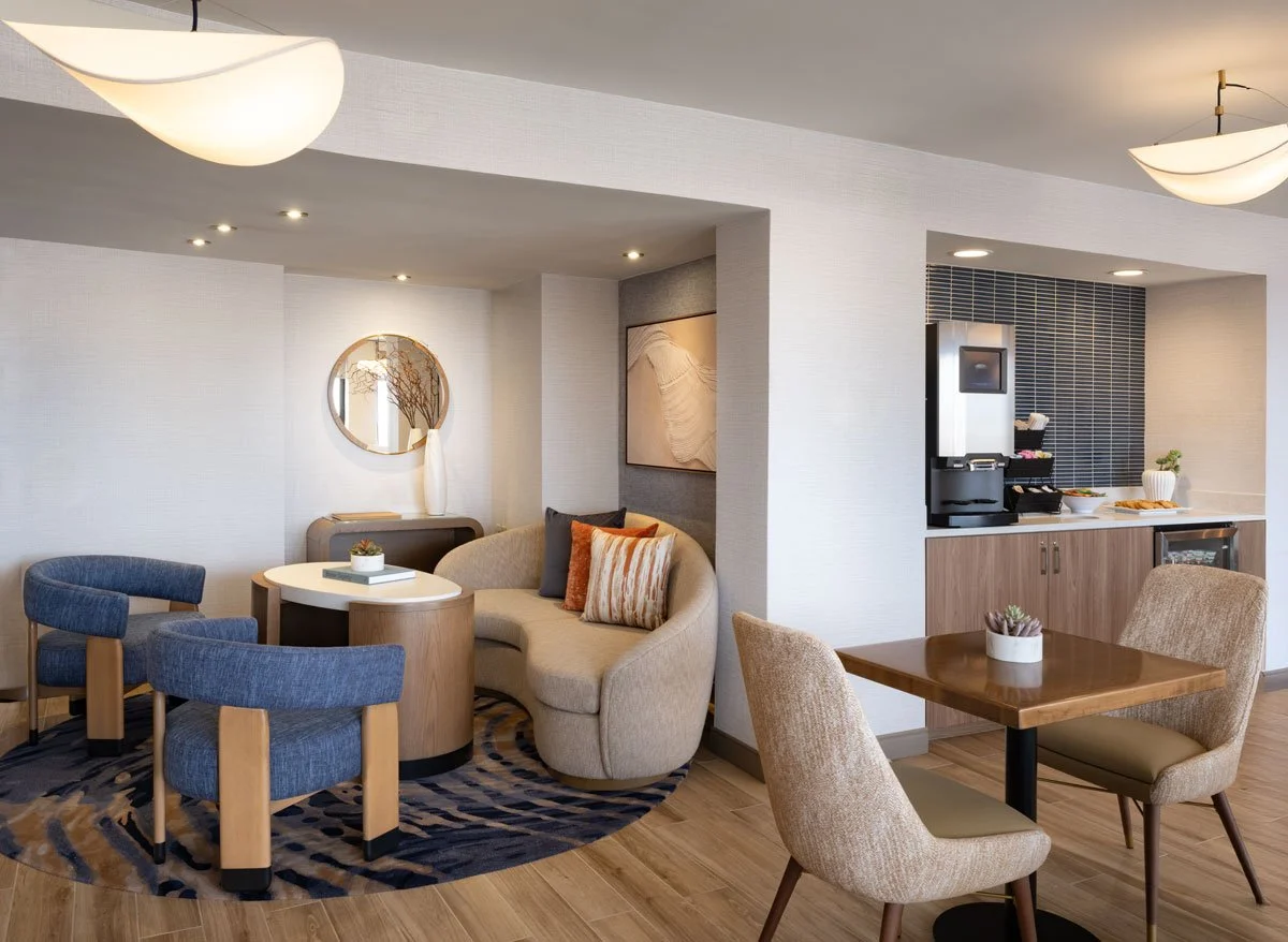 Concierge Lounge