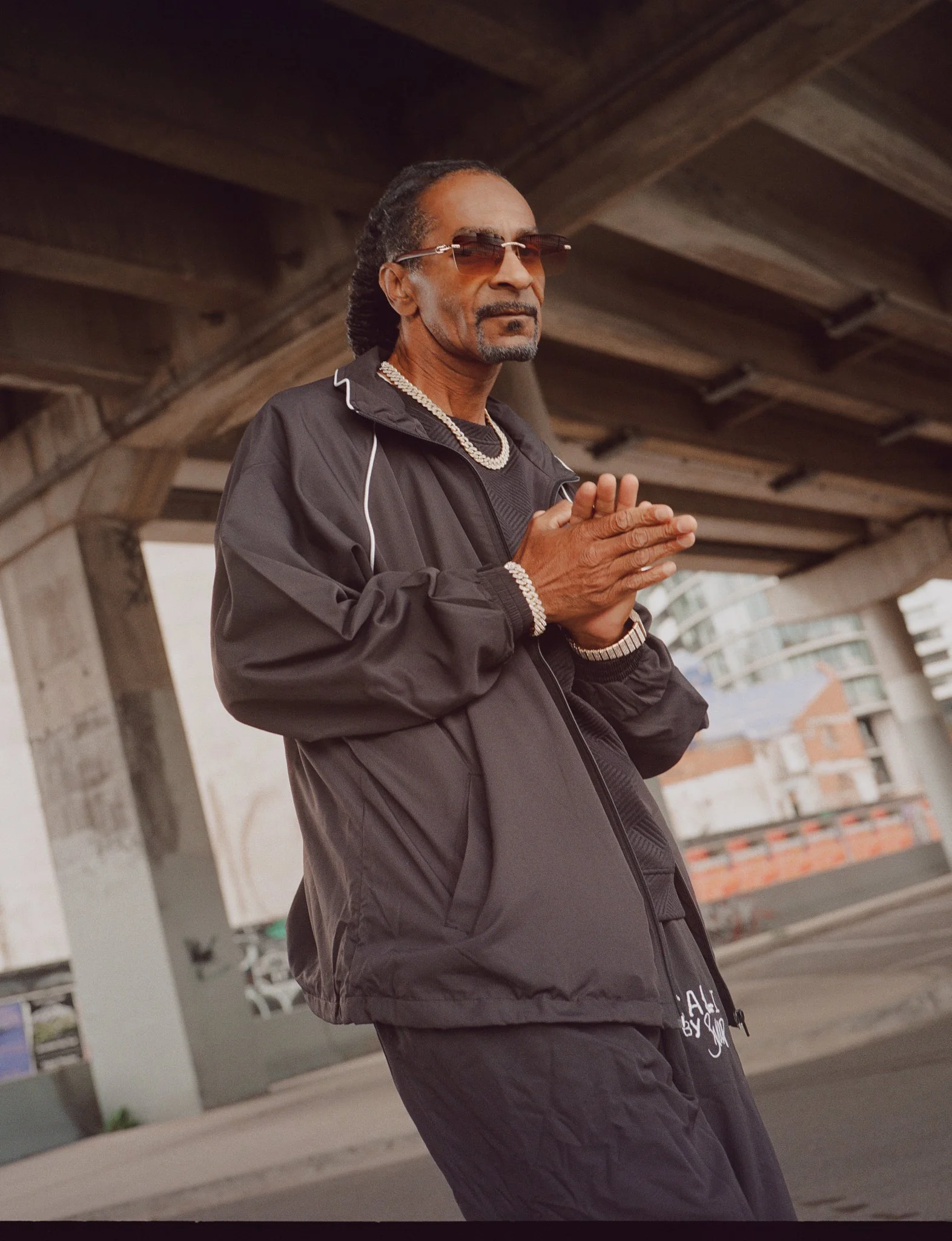 19 CRIMES SNOOP DOGG CALI × BWS