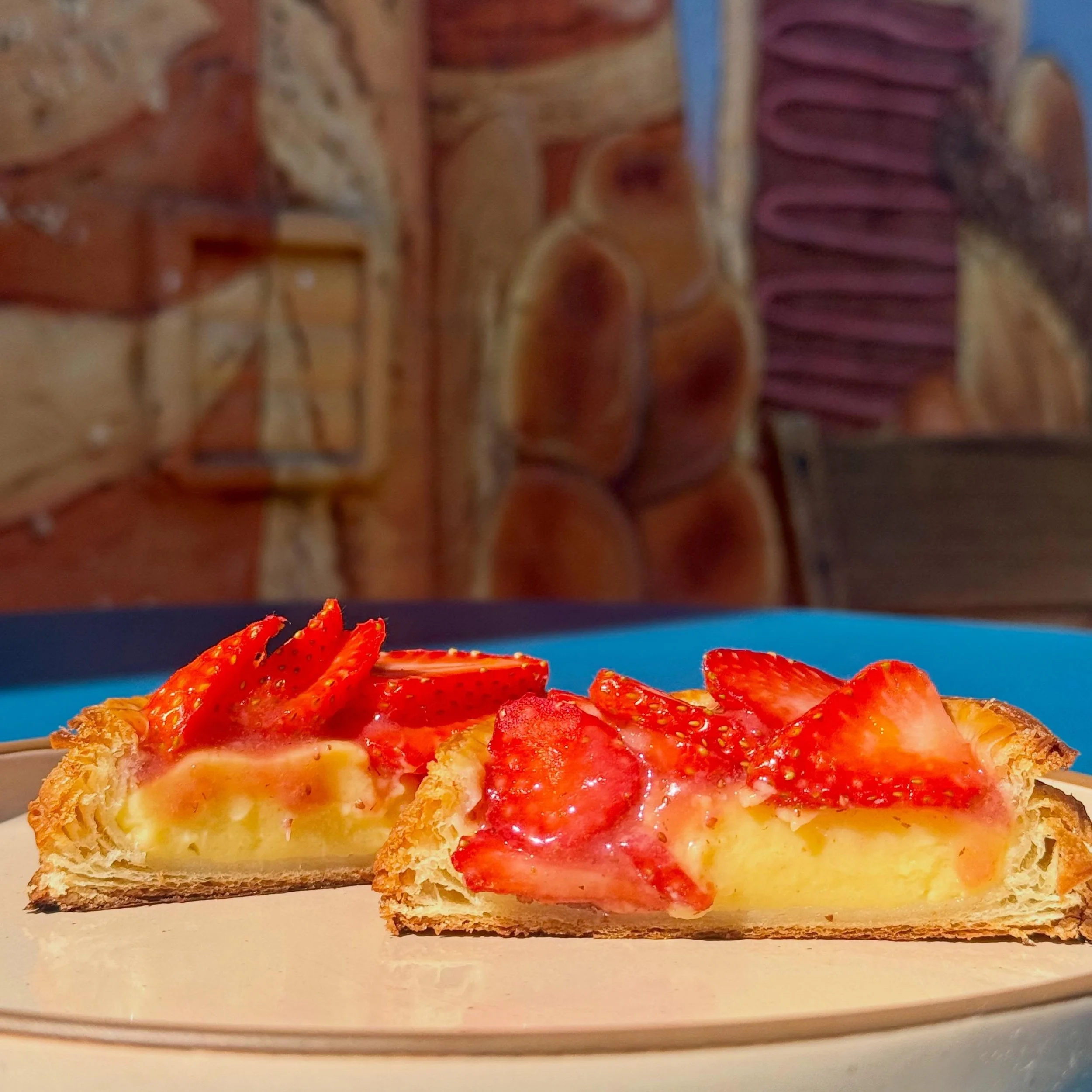 🍓STRAWBERRY DANISH🍓

We&rsquo;ve partnered with @oishii.berry to create a sweet and juicy masterpiece! Summer flavors galore! 

Laminated pastry with cr&egrave;me diplomat &amp; strawberry jam, topped with Oishii's delicate Nikko Berries.

Running 